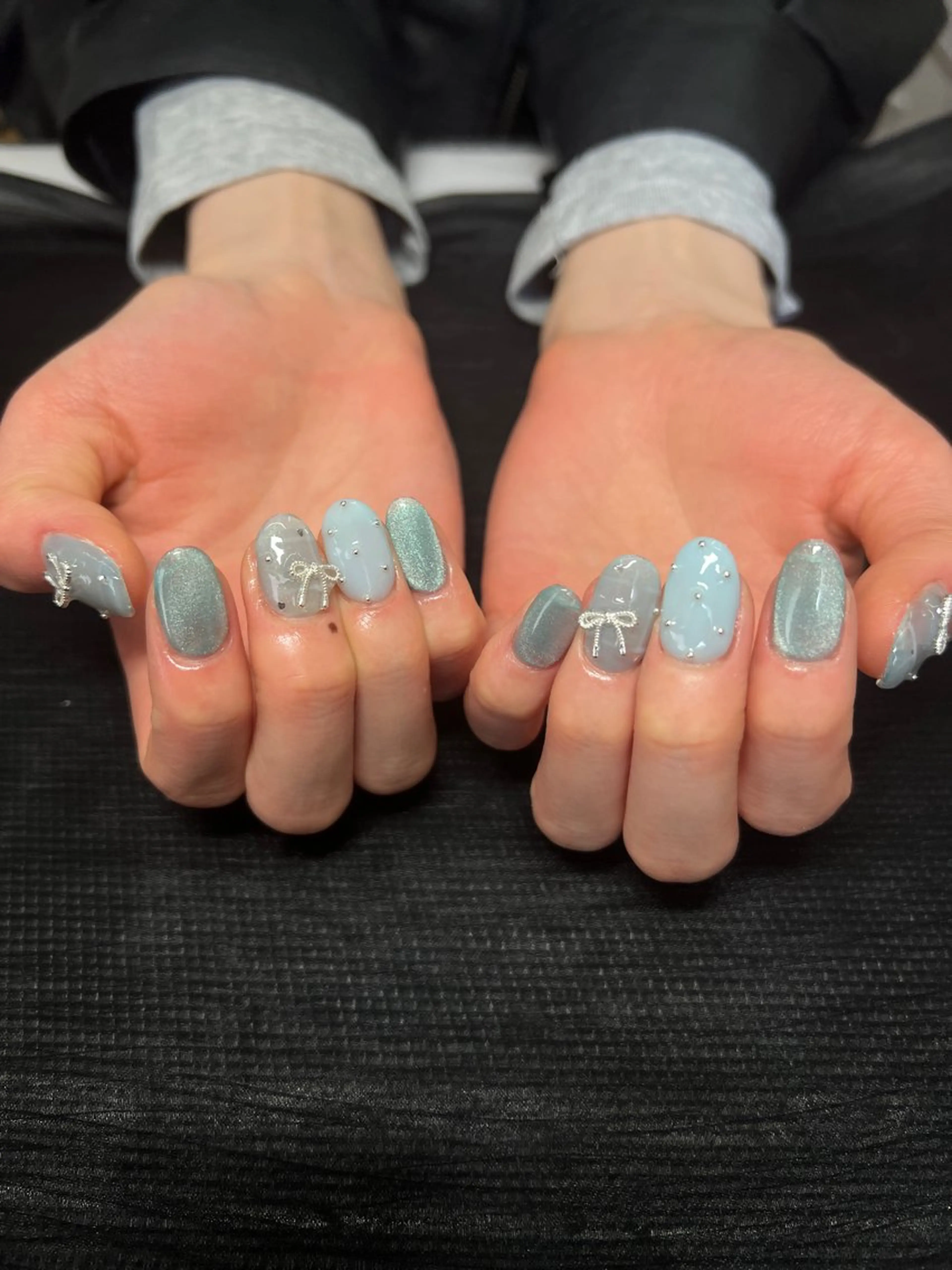 ネイル チークネイル フレンチネイル グラデーション 韓国ネイル マグネットネイル IRO NAIL MiAのネイルデザイン