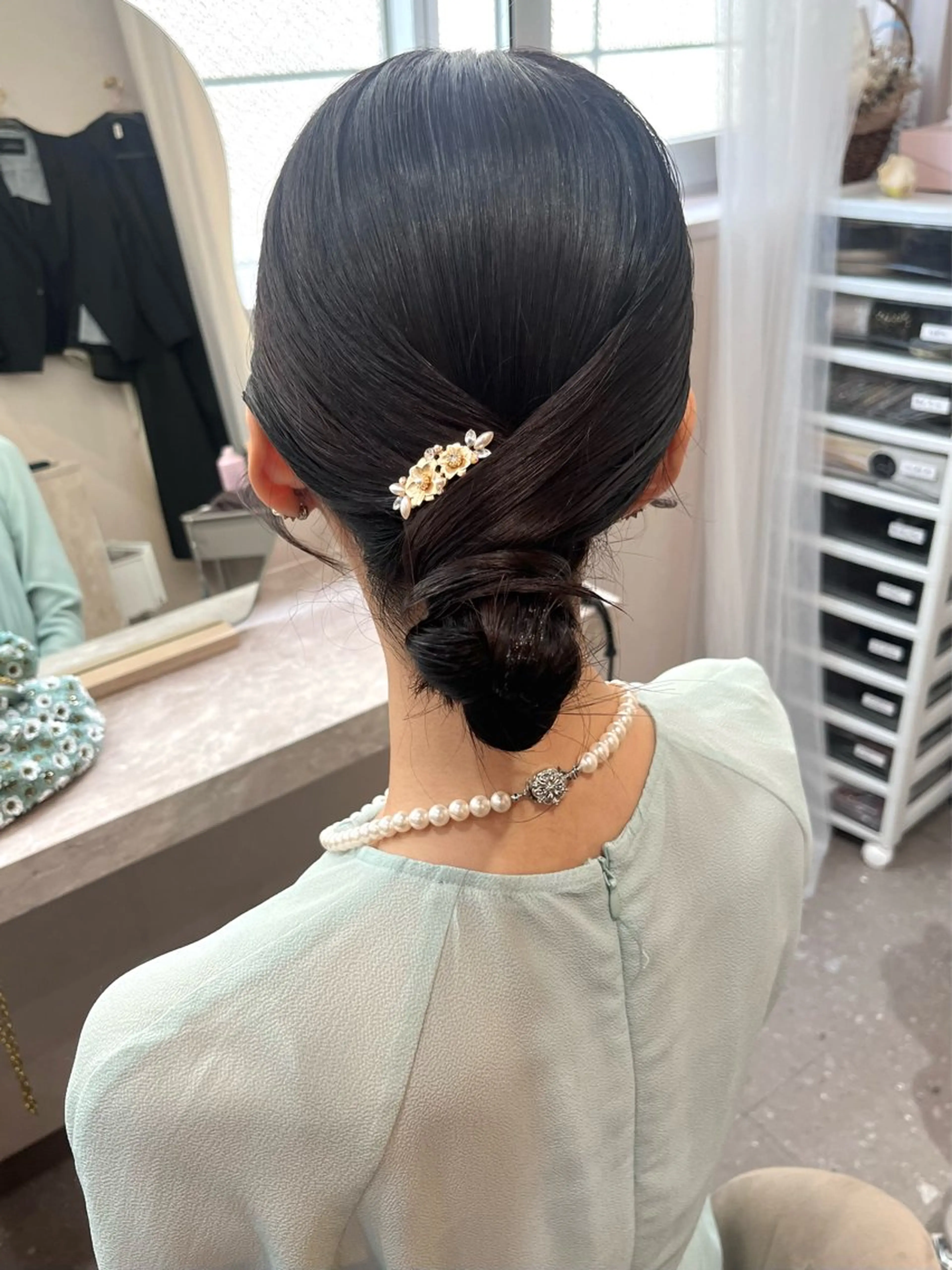 ロング ヘアアレンジ ヘアセット Mila Akariのヘアスタイル