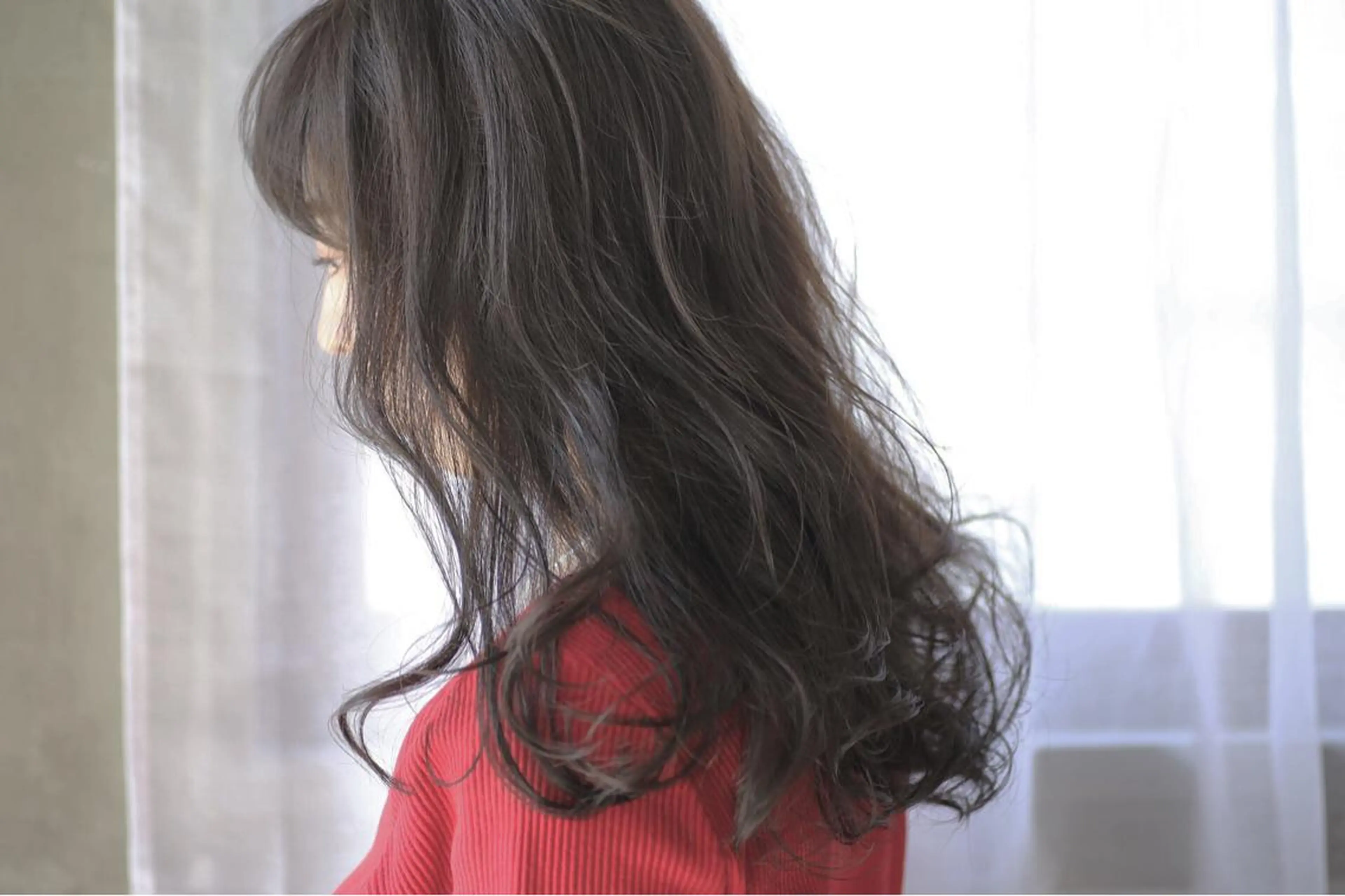 セミロング カラー カット ヘアカラー トリートメント 岡本 一平のヘアスタイル