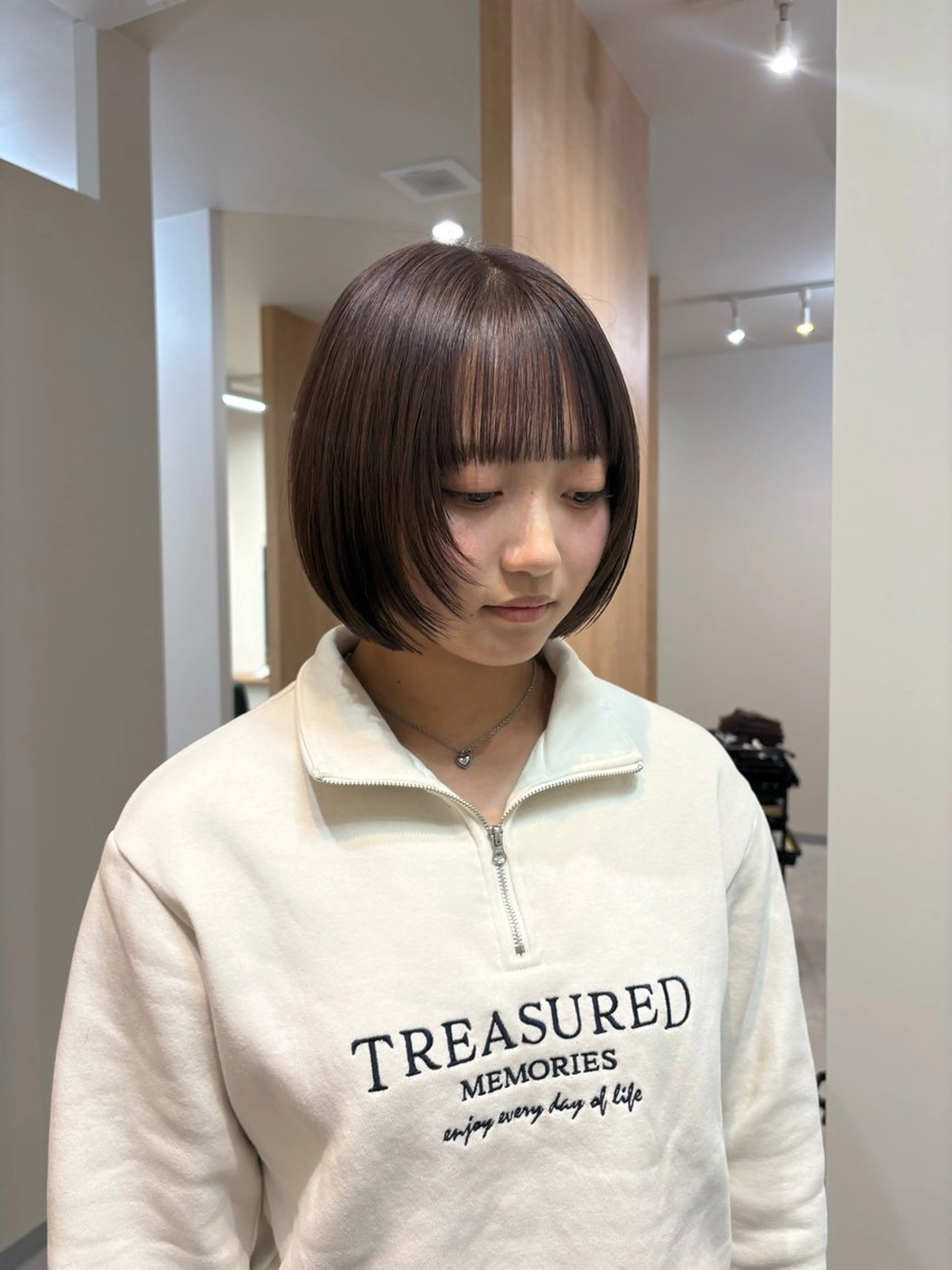 ショート カット ヘアカラー トリートメント yuika .のヘアスタイル