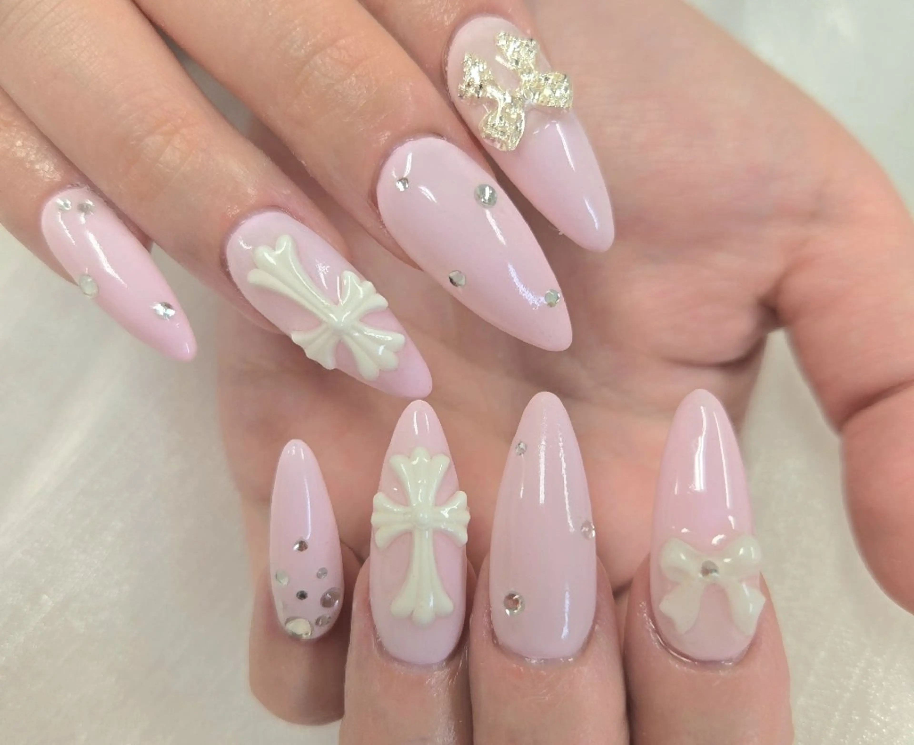 ネイル アートネイル オーロラネイル チークネイル ジェルネイル グラデーション ハンドネイル 河野ちえ (雑誌掲載サロン)のネイルデザイン