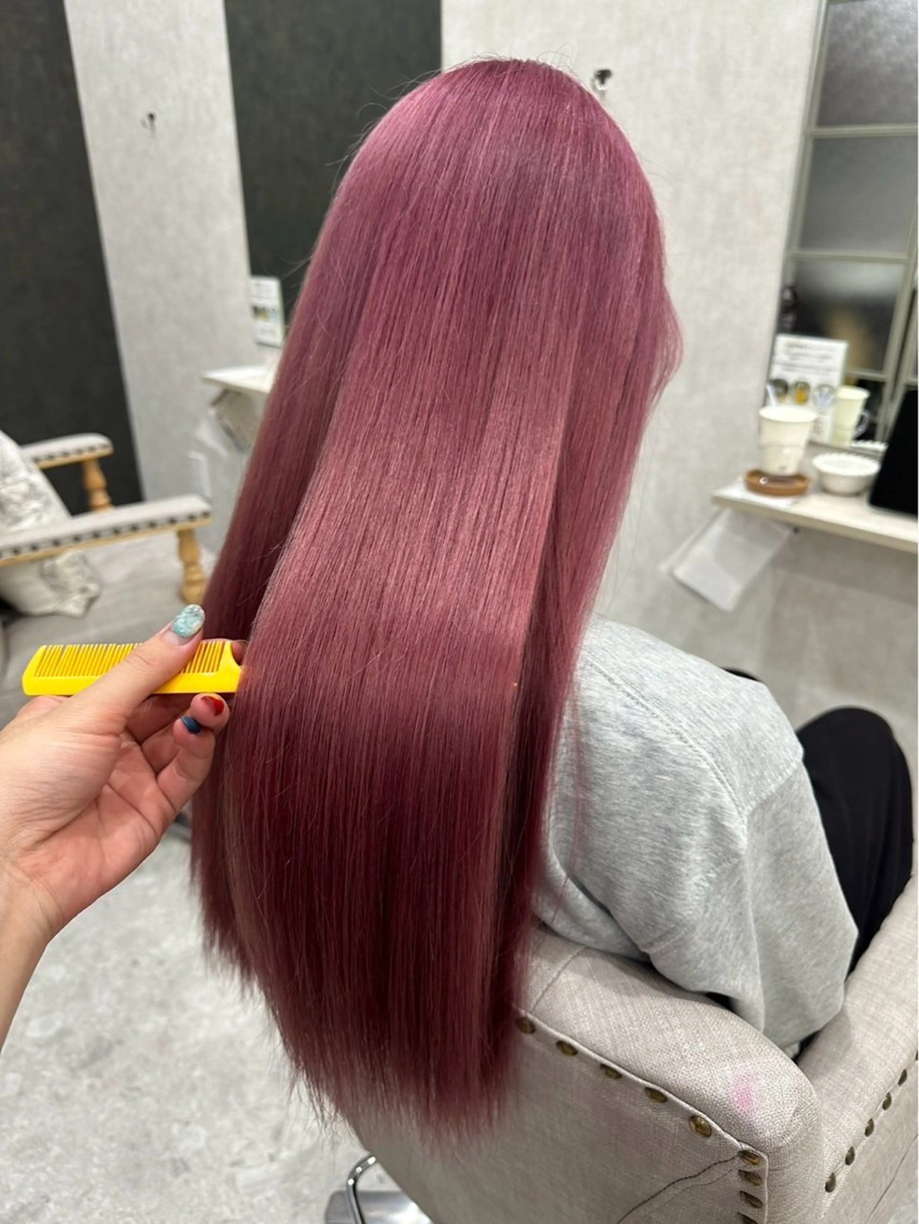ブリーチ込みヘアカラーの写真