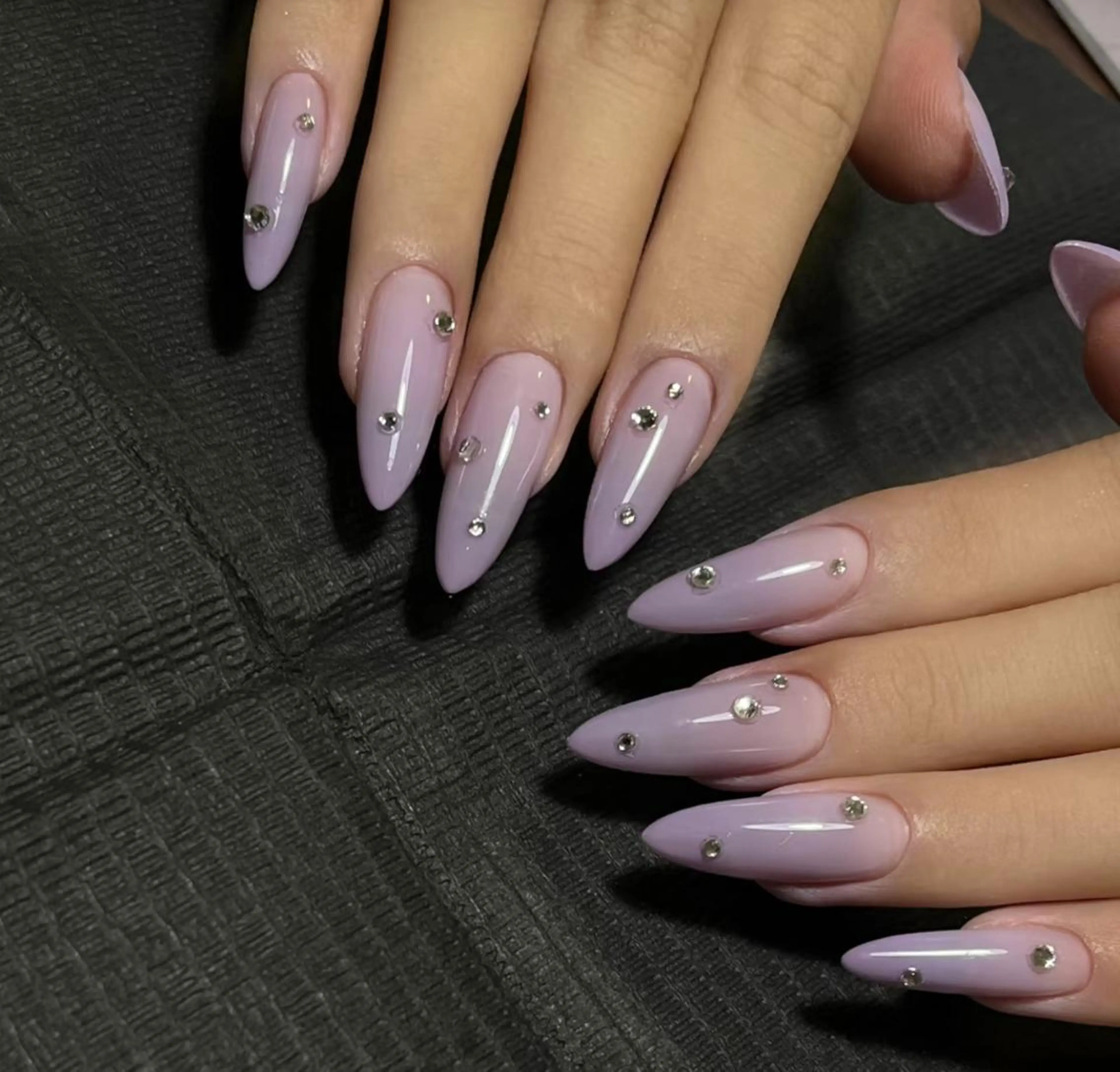 ネイル ハンドネイル 🎀 NaNa_nailのネイルデザイン