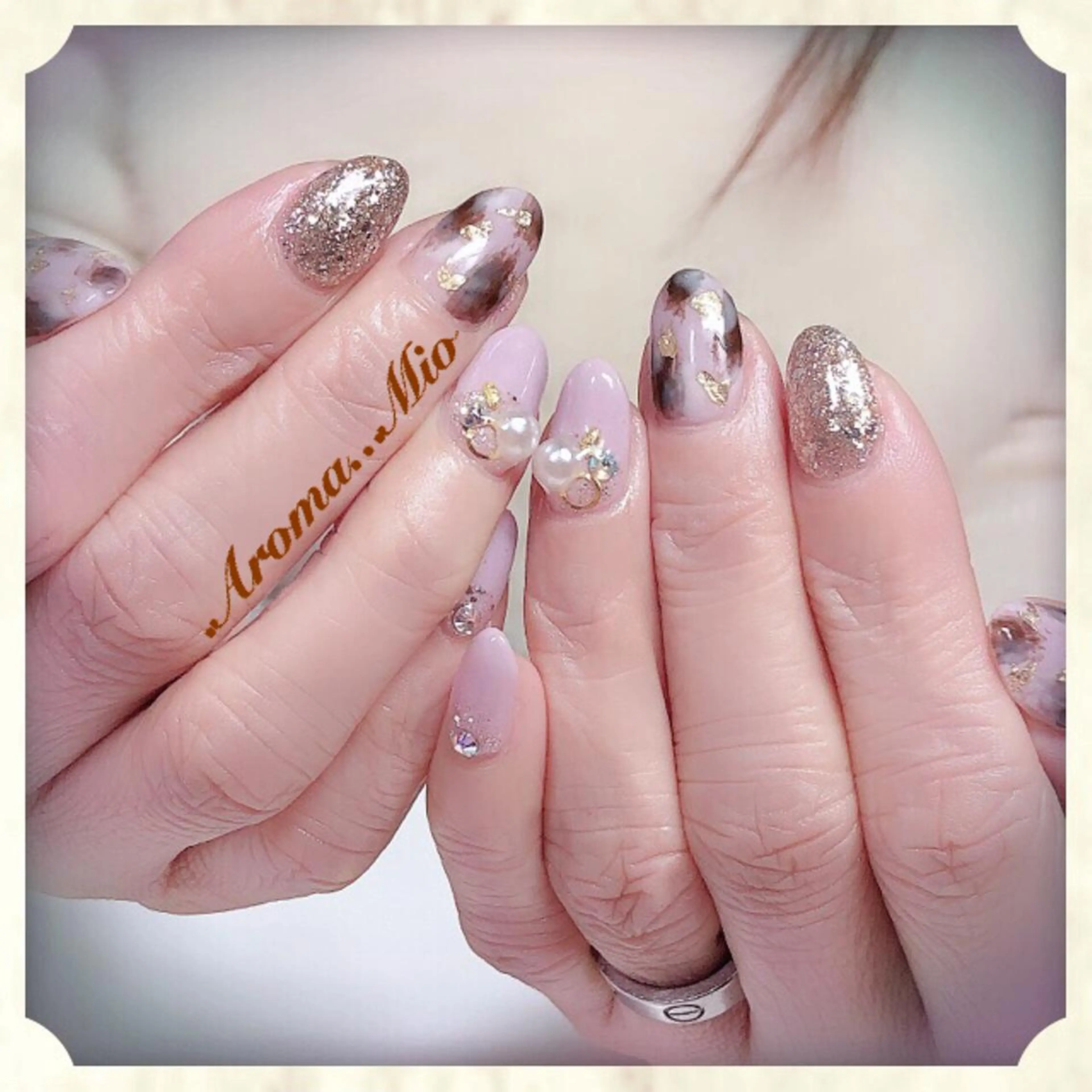 ネイル .Nails Mio 赤羽西ネイルサロンのネイルデザイン