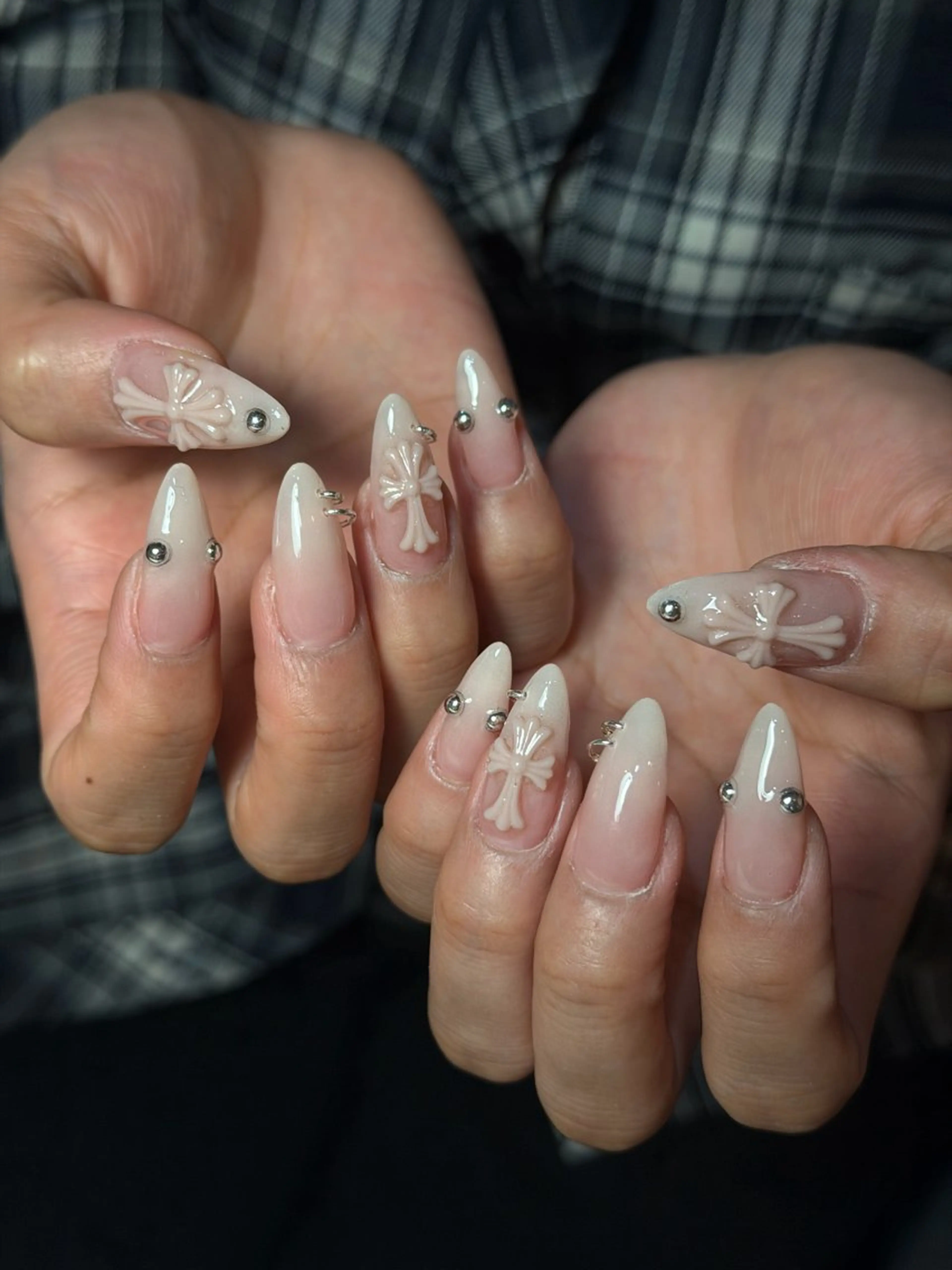 ネイル 韓国ネイル シンプルネイル ワンホンネイル ハンドネイル CoMo Nail Studio所属・CoMo Nailのネイルデザイン