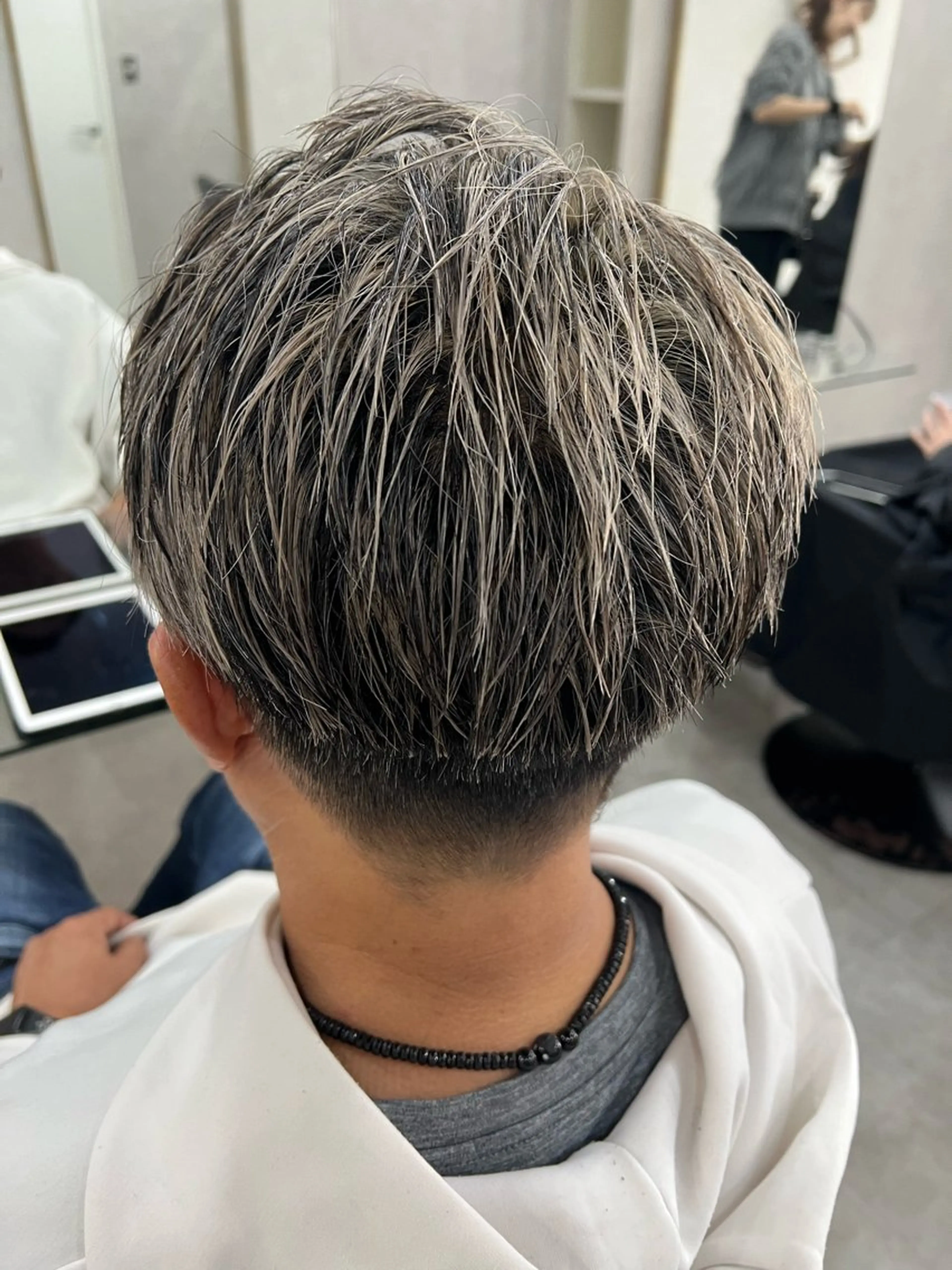 メンズ メンズハイライト ヘアカラー ♥️ルフ🐒 ミレイ♥️のヘアスタイル