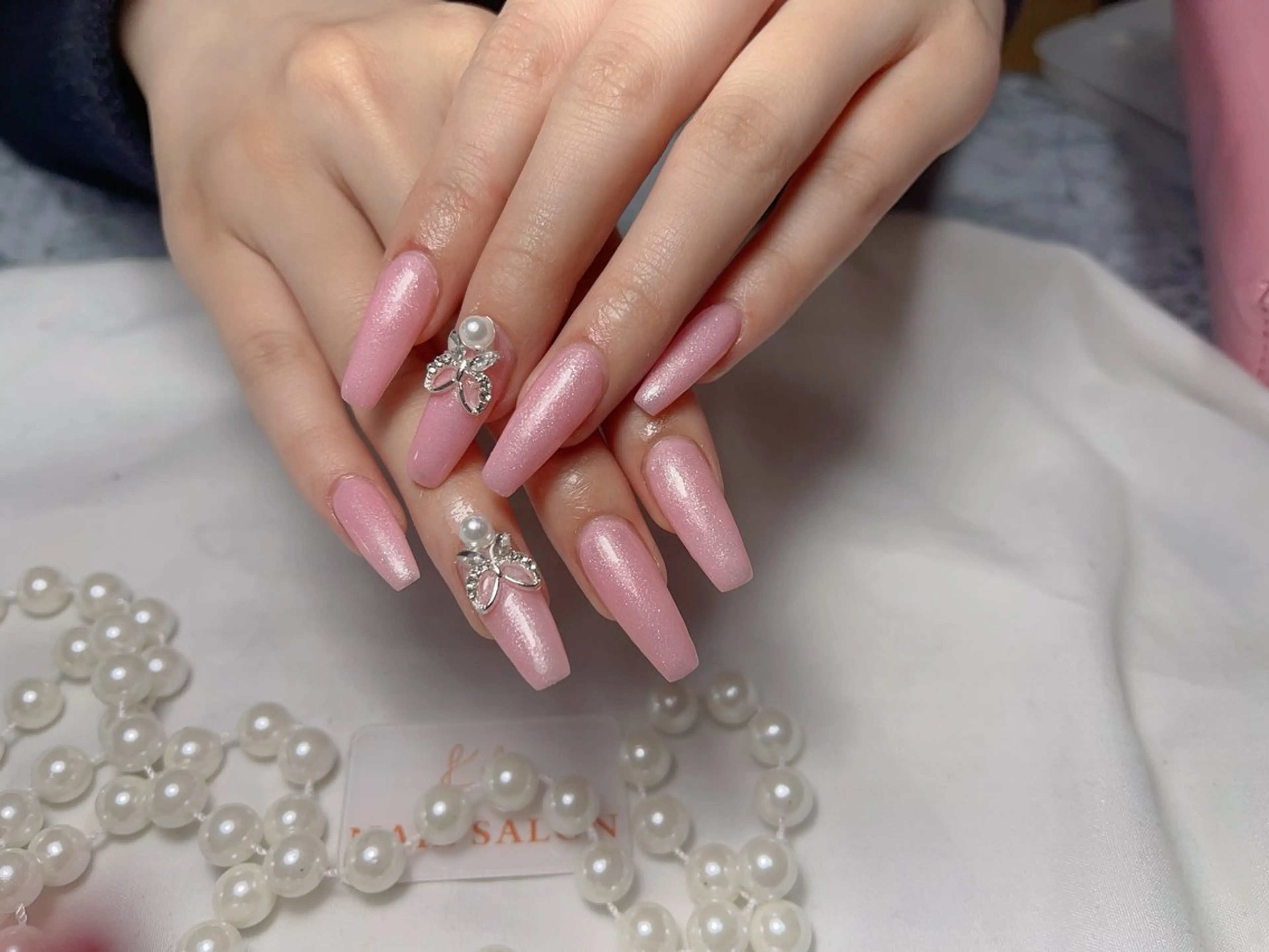 ネイル アートネイル フレンチネイル ジェルネイル グラデーション 韓国ネイル ハンドネイル 💕鈴木ユリ パラジェル/オフ無料のネイルデザイン