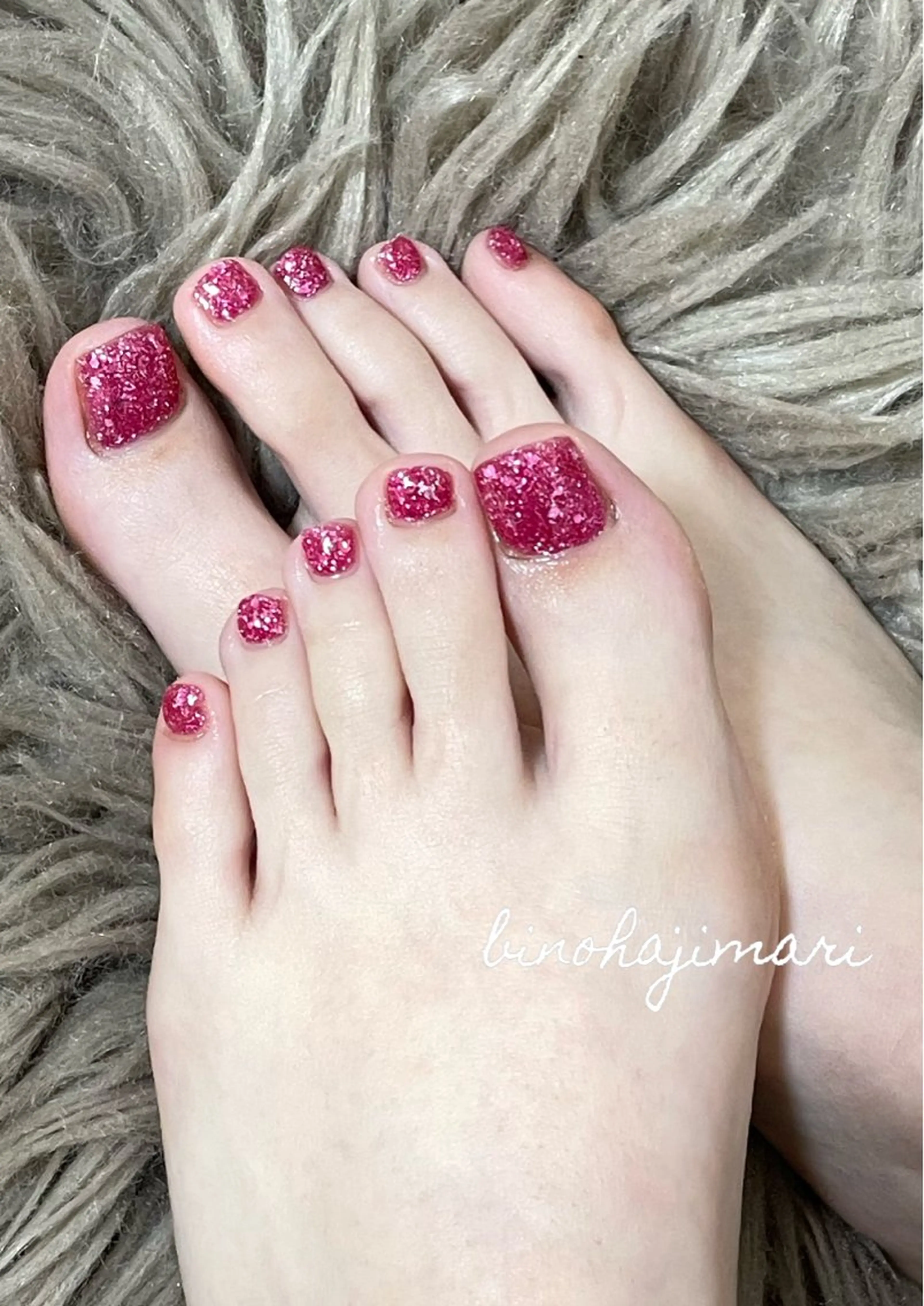 ネイル アートネイル フラッシュネイル フットネイル ラメ(グリッター) ワンカラーネイル ♡Bivi♡自爪に 優しいネイルサロンのネイルデザイン