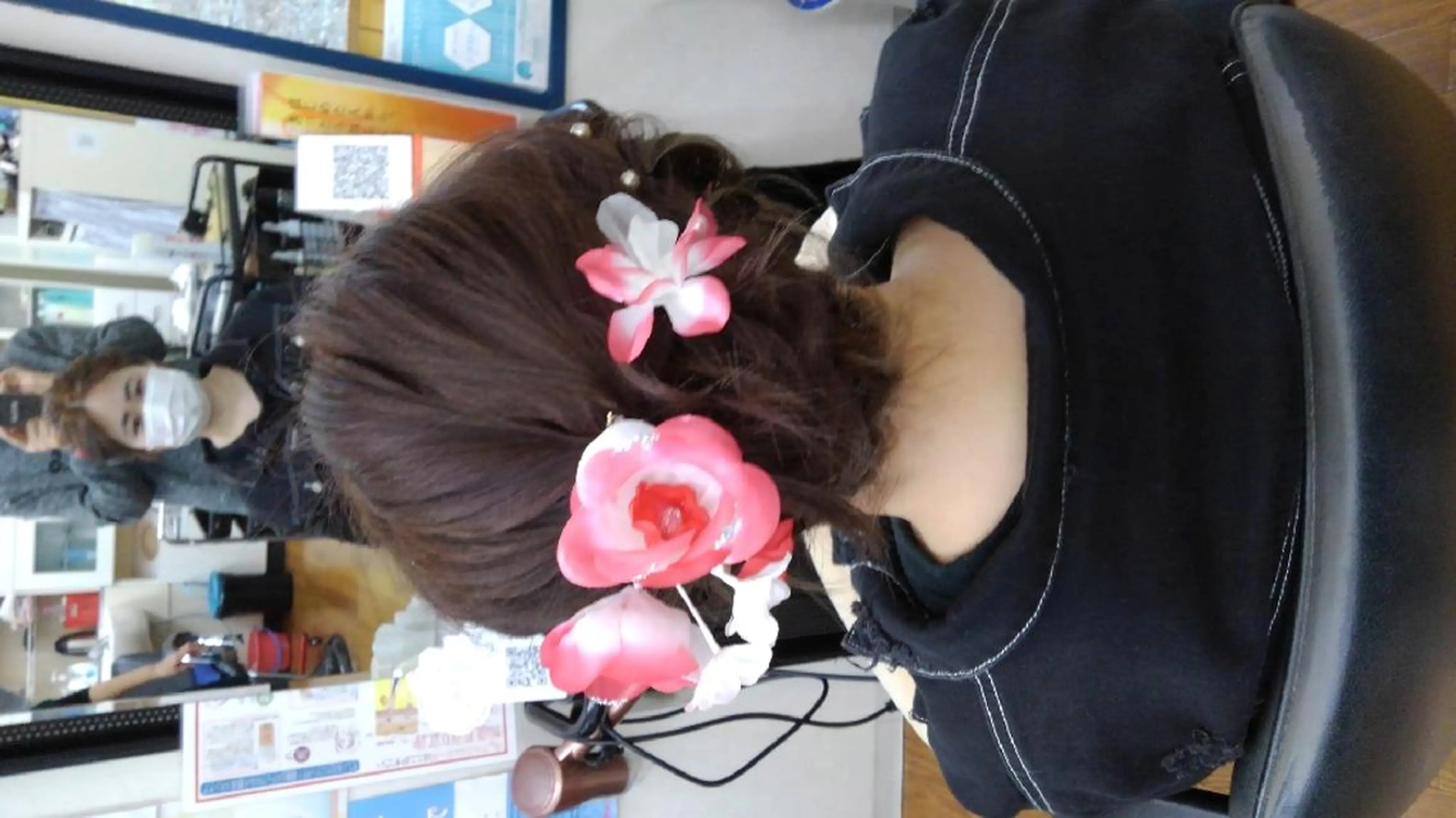 ヘアアレンジ 卒業式のヘアスタイル beauty spa ce FREEDOMのエステ・リラクイメージ