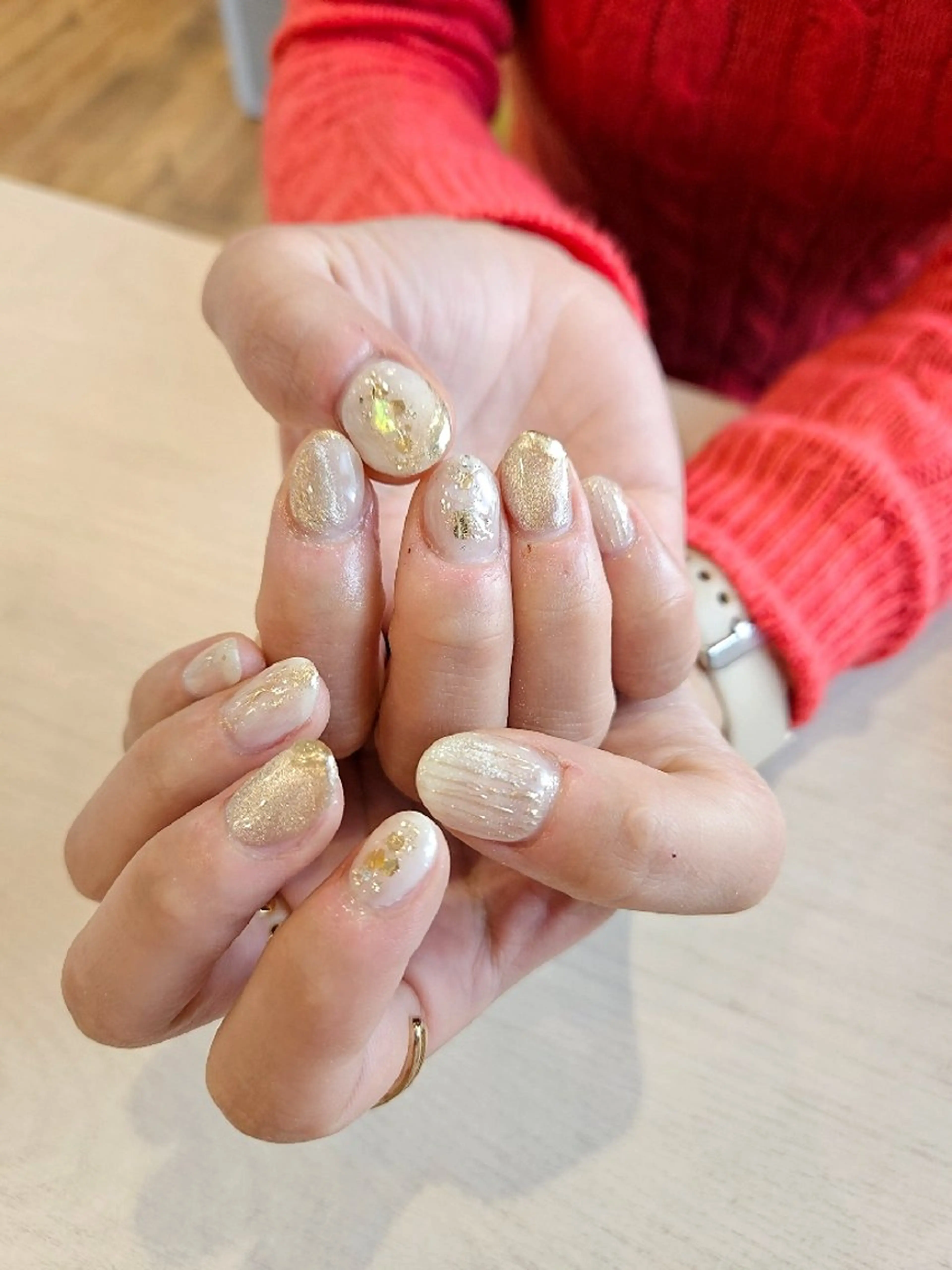 ネイル ハンドネイル 関口 友菜のヘアスタイル