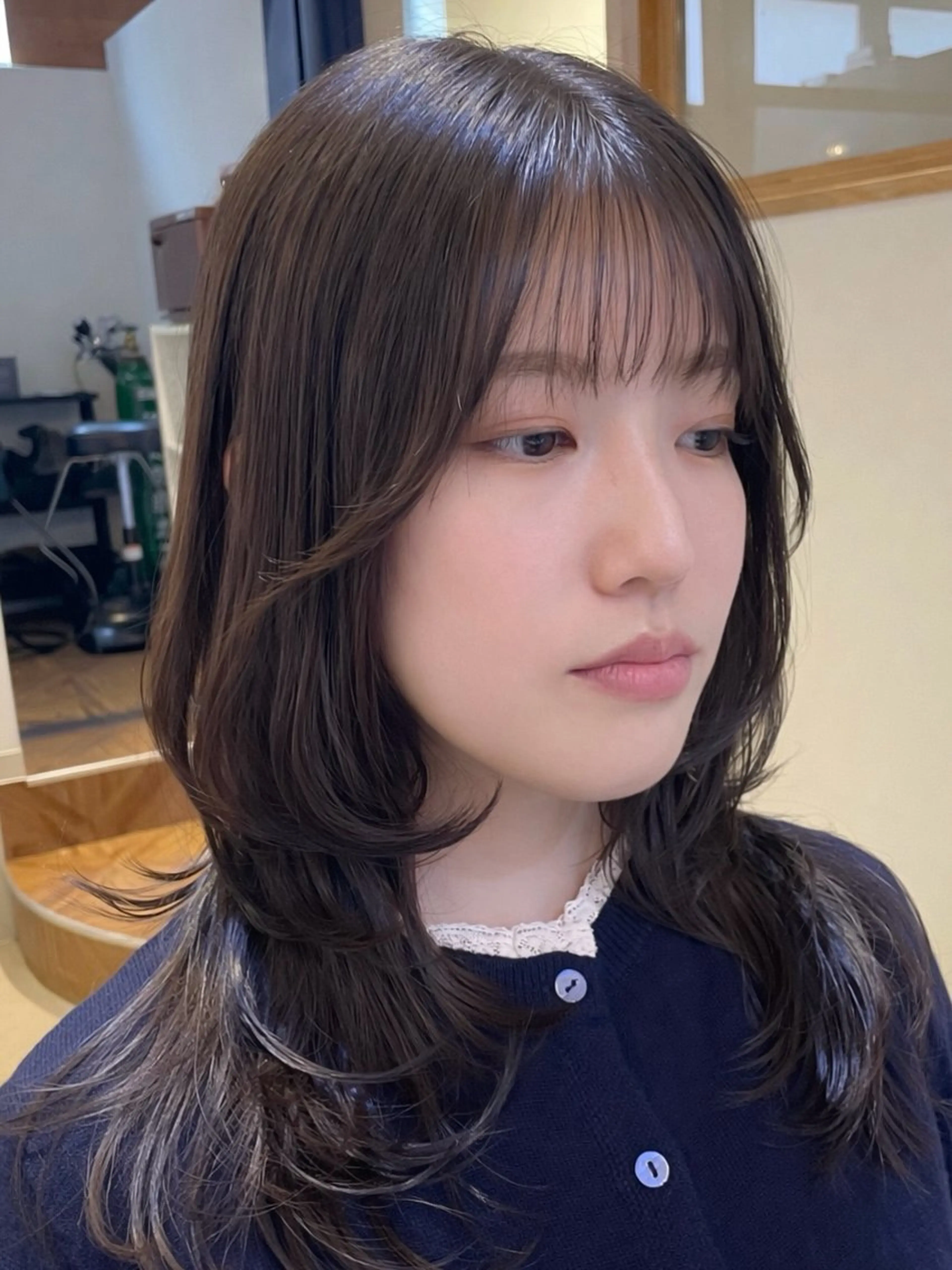 セミロング カラー 透明感カラー ハッシュカット カット ヘアカラー トリートメント ウルフ/レイヤー/ ベージュ/山宮 大樹のヘアスタイル