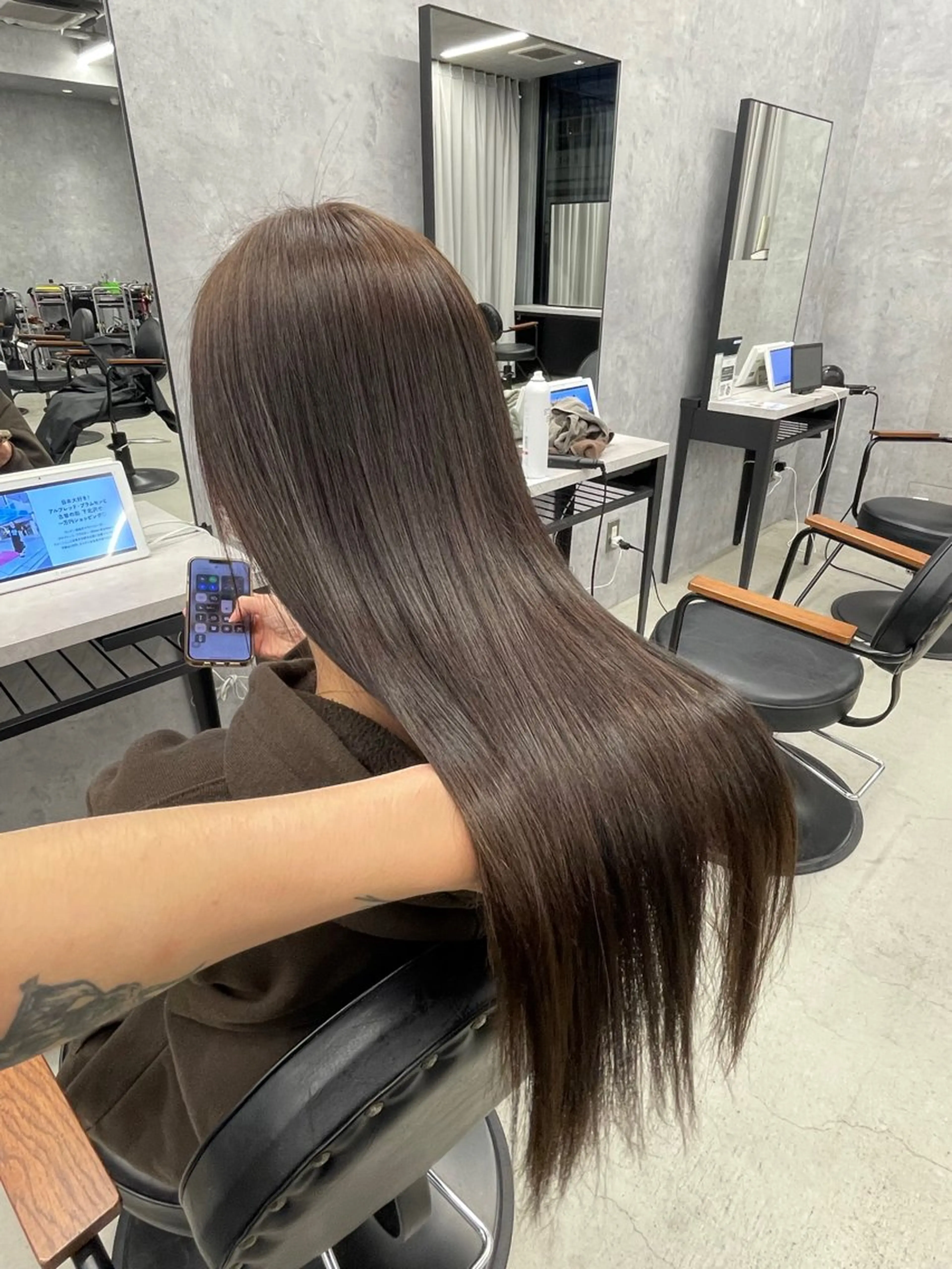 🌴大特価🌴 カット＋選べる艶カラー＋4stepトリートメントの写真