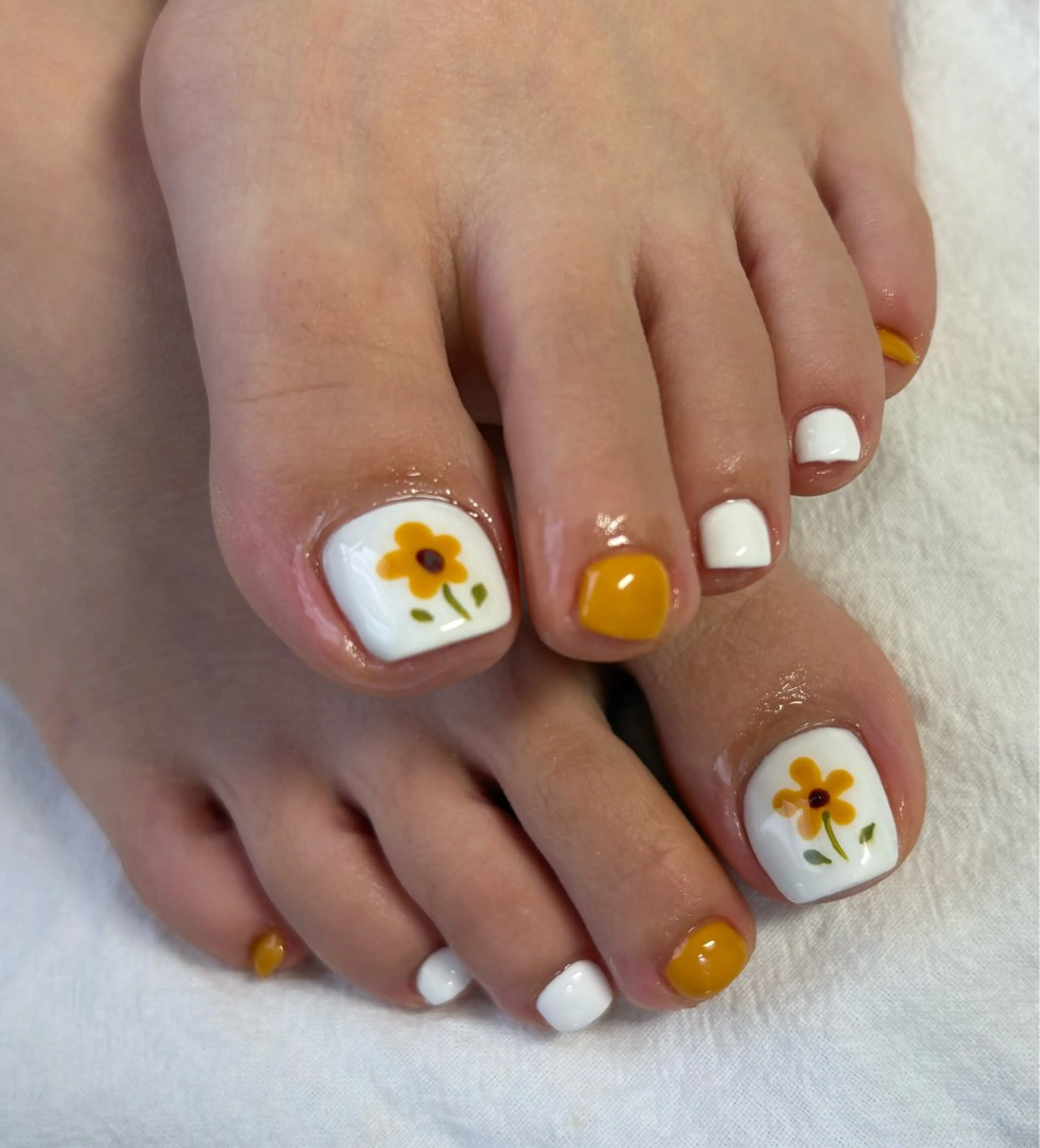 早割👣ワンカラーor親指アート🎨（オフなし）の写真