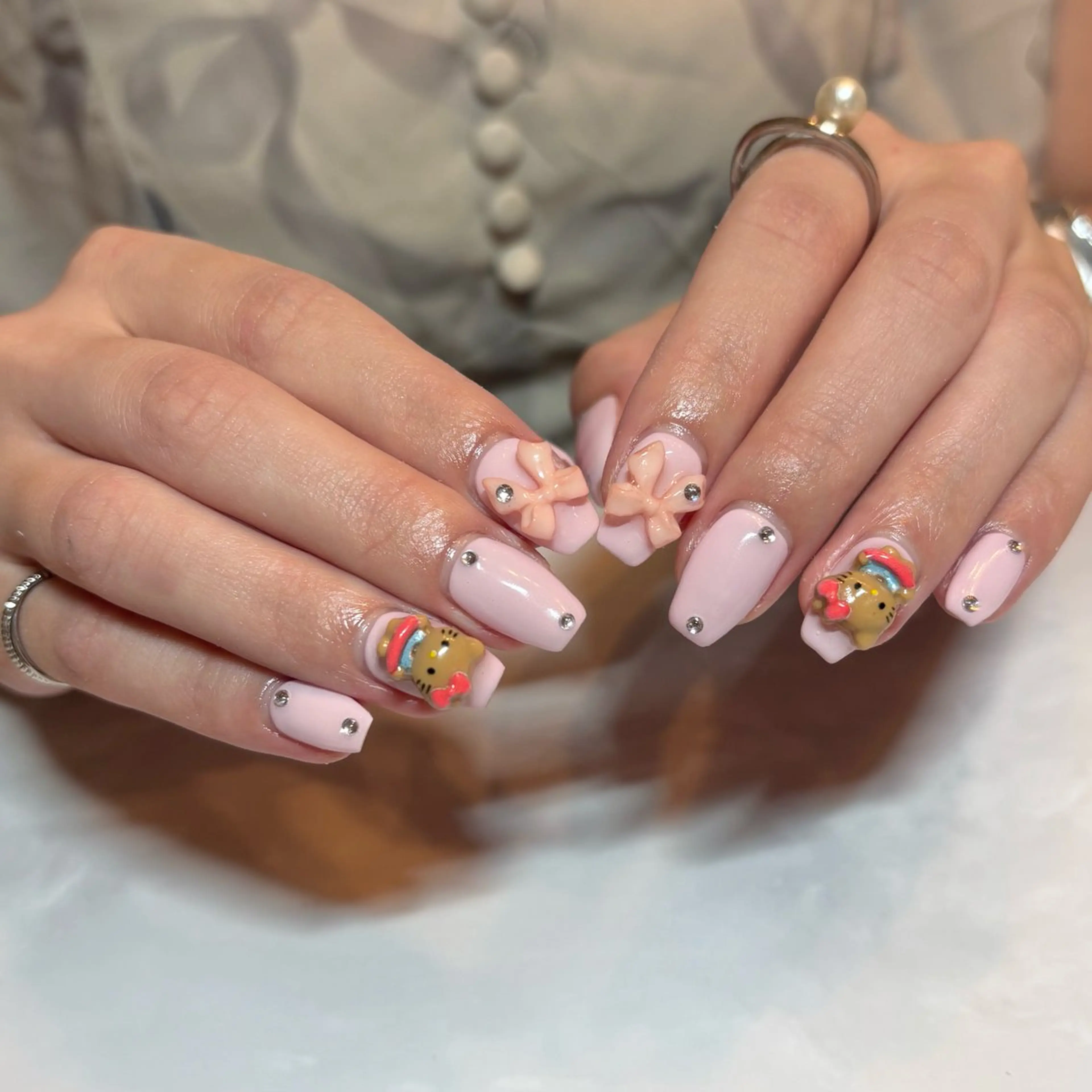 ネイル ハンドネイル ⠀ loggy.のネイルデザイン