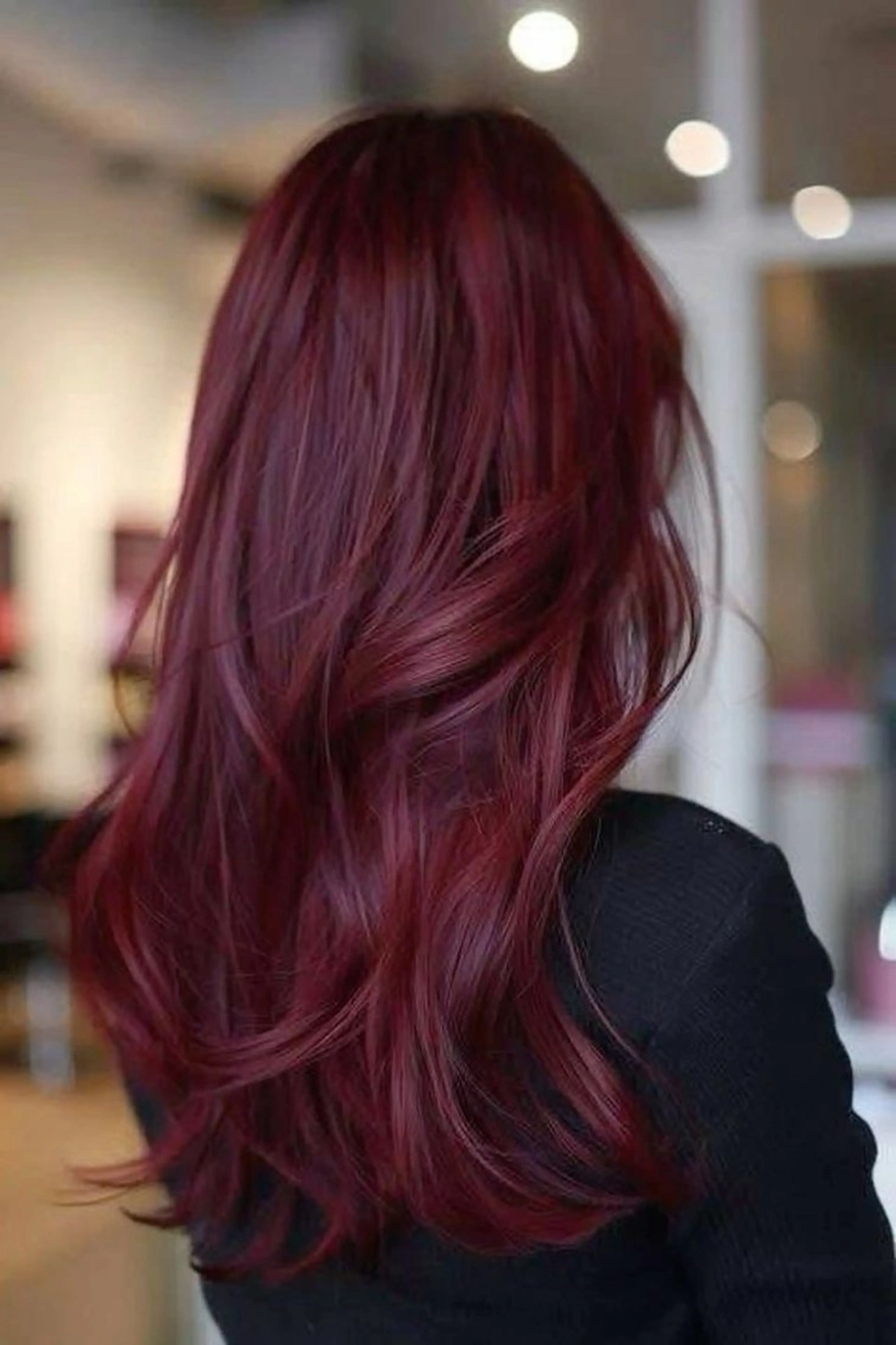 ロング 𝑲𝑶𝑲𝑶🦋 暖色ワンホン🌹💋のヘアスタイル