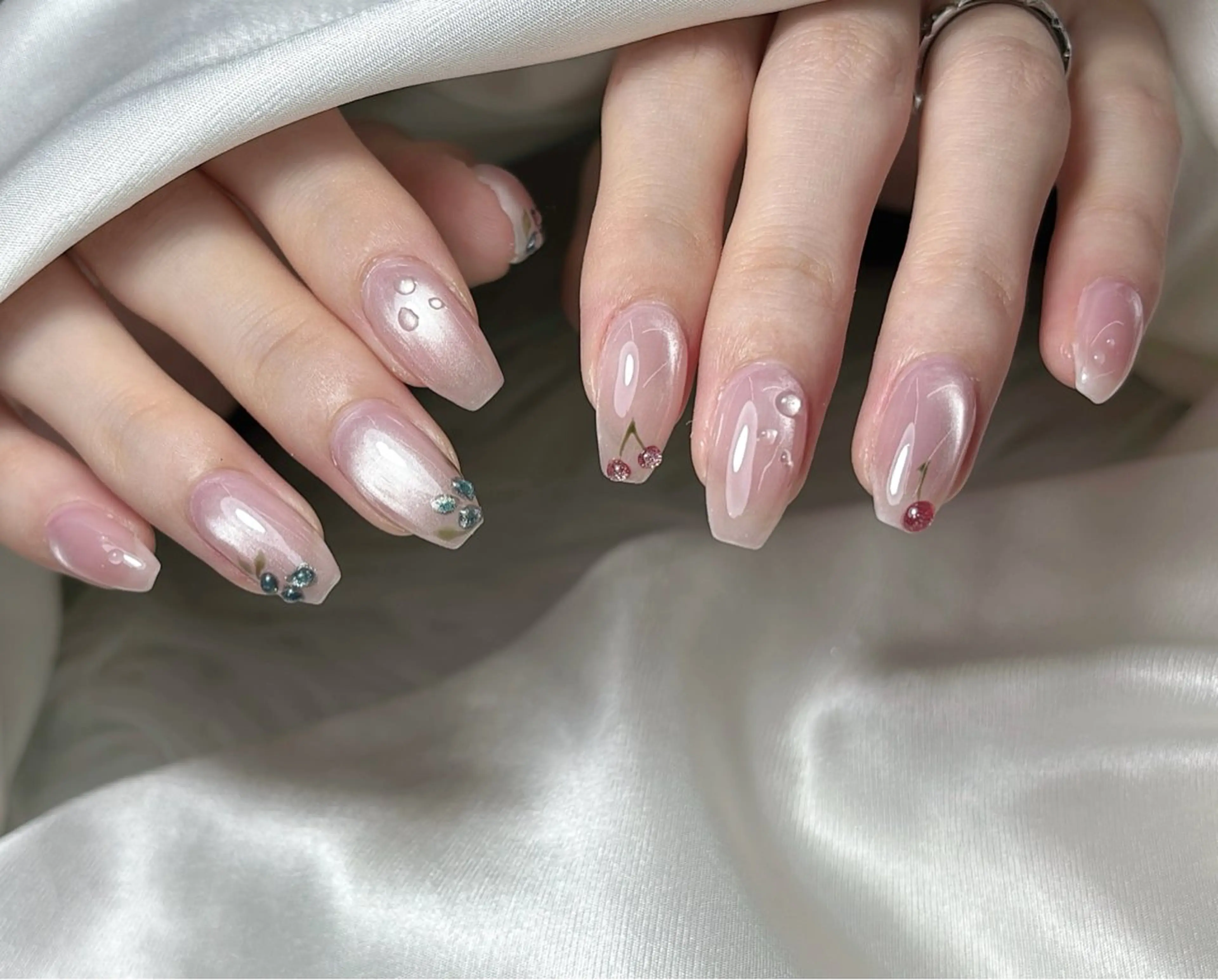ネイル ハンドネイル Nhit Nailsのネイルデザイン