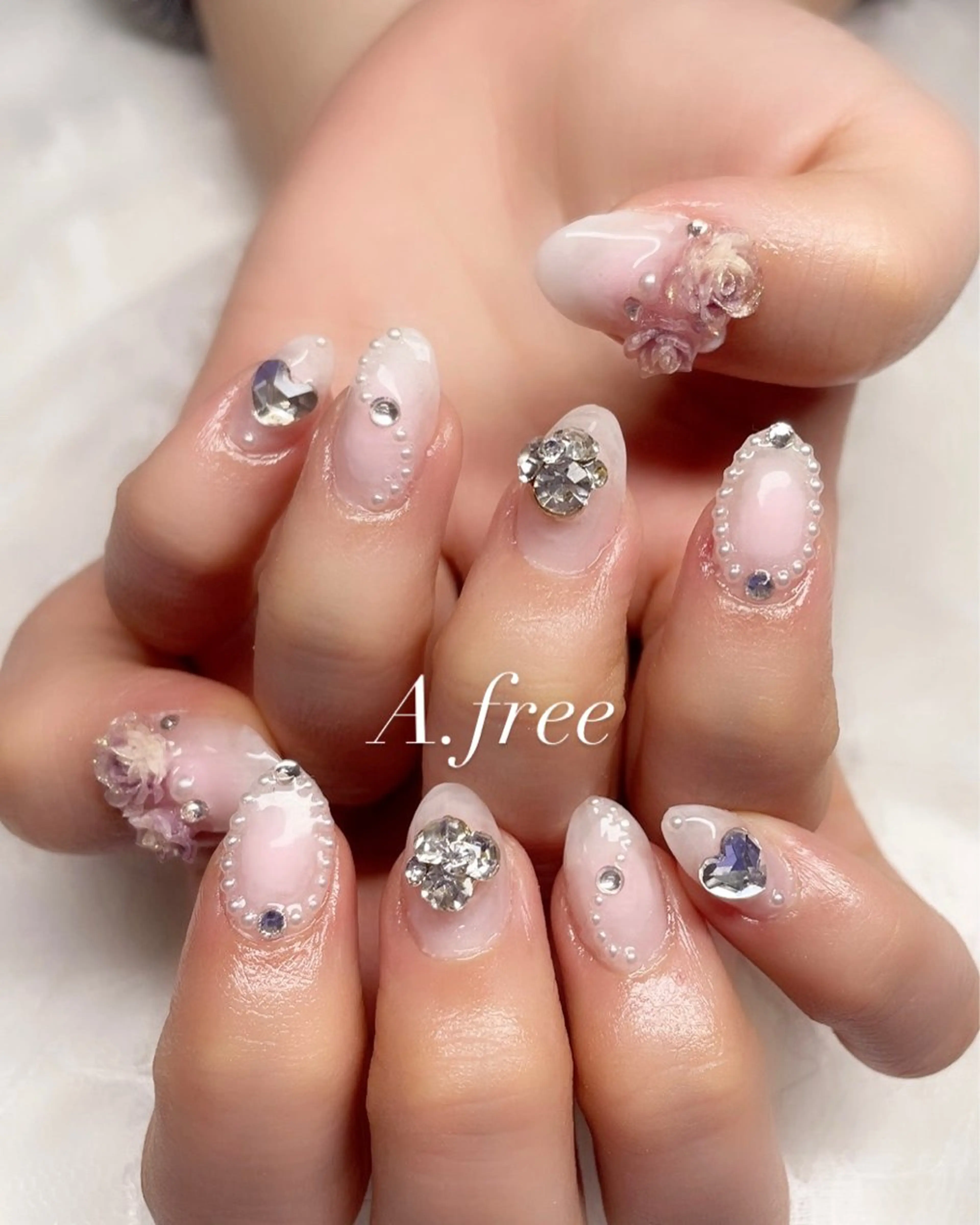ネイル A.free✧*｡ アレルギー対応✧*｡のネイルデザイン