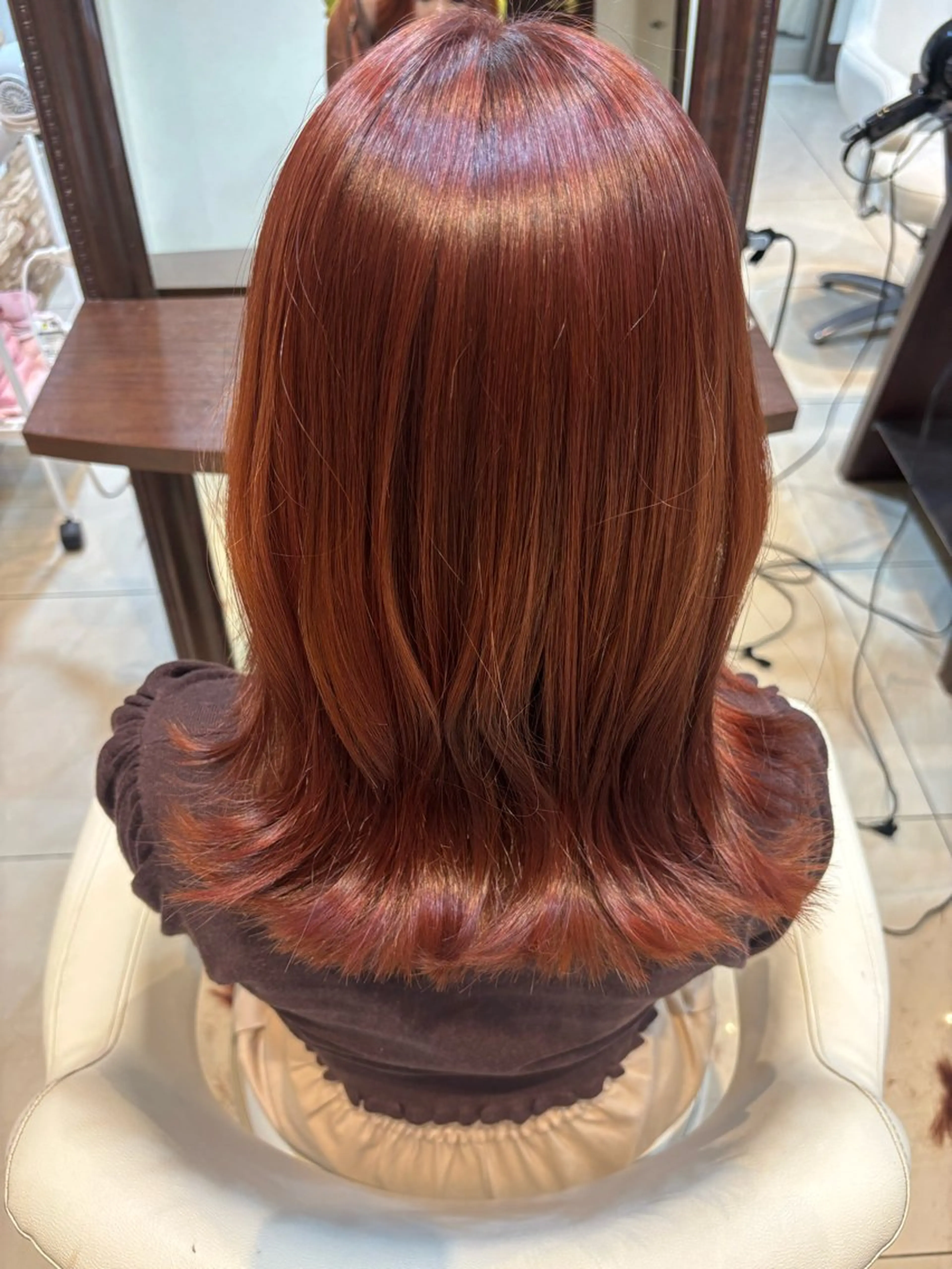 ロング カラー 山内 桜のヘアスタイル