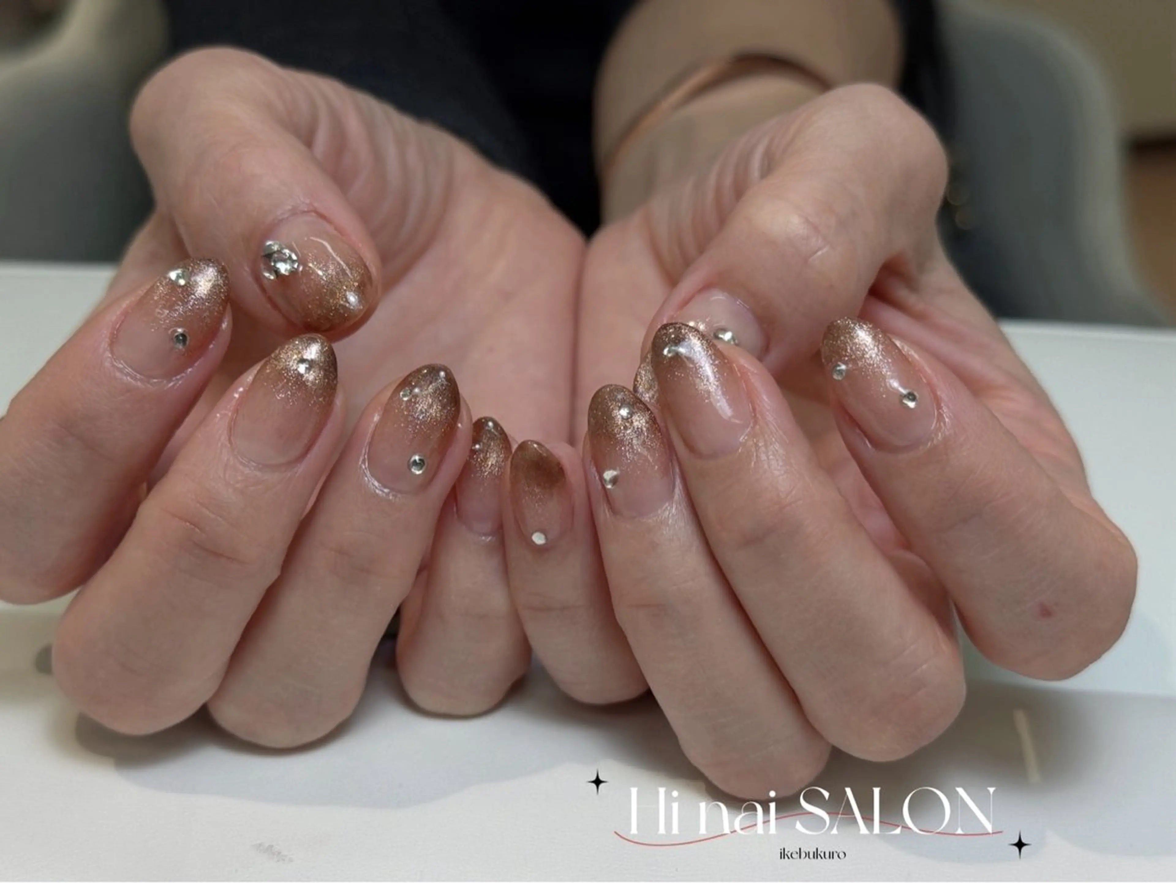 ネイル チークネイル フレンチネイル 韓国ネイル マグネットネイル 持ち込み ハンドネイル Hi nail🎀 池袋kozueのネイルデザイン