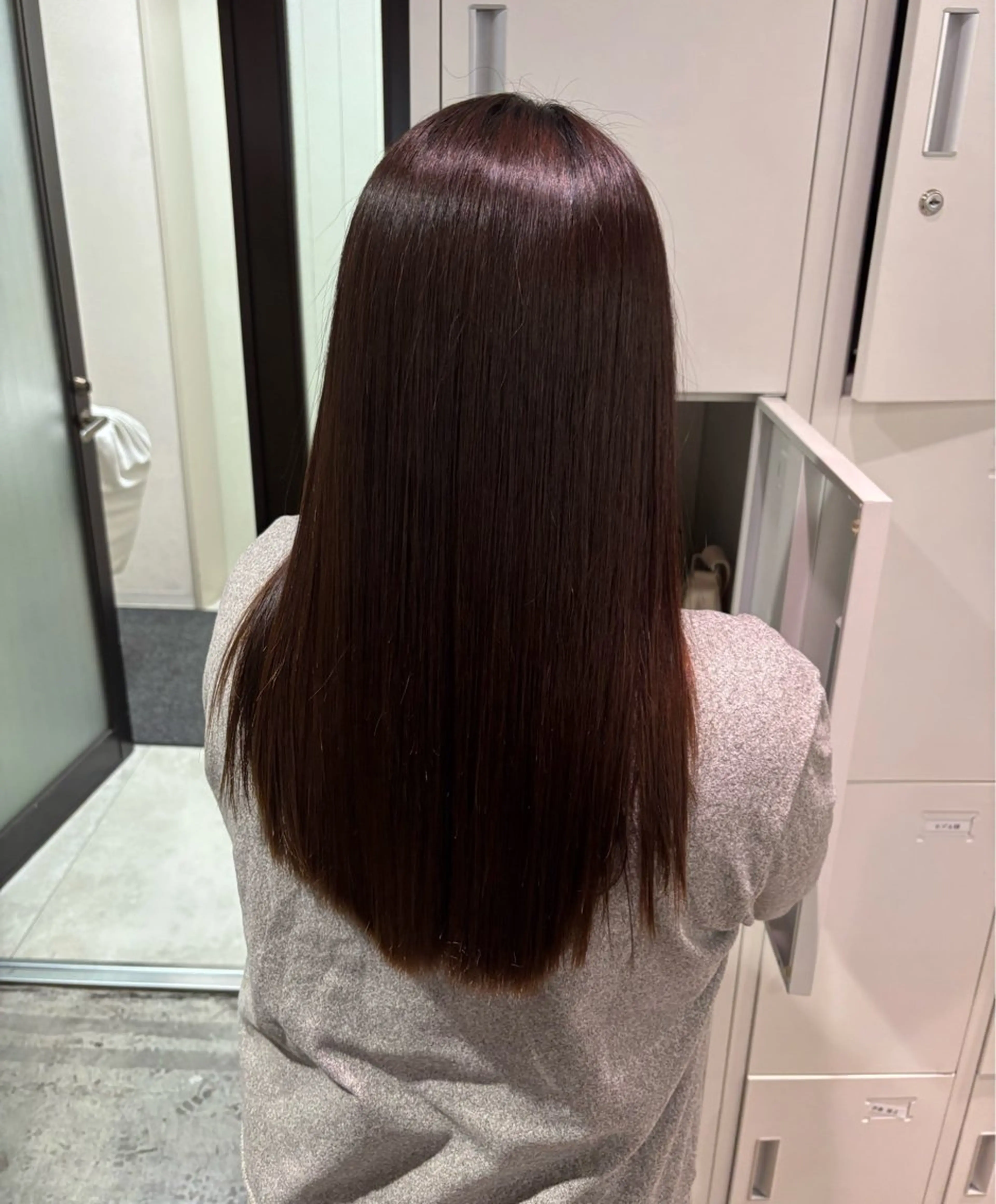 ロング 深みモテカラー˚✧ YUKAのヘアスタイル