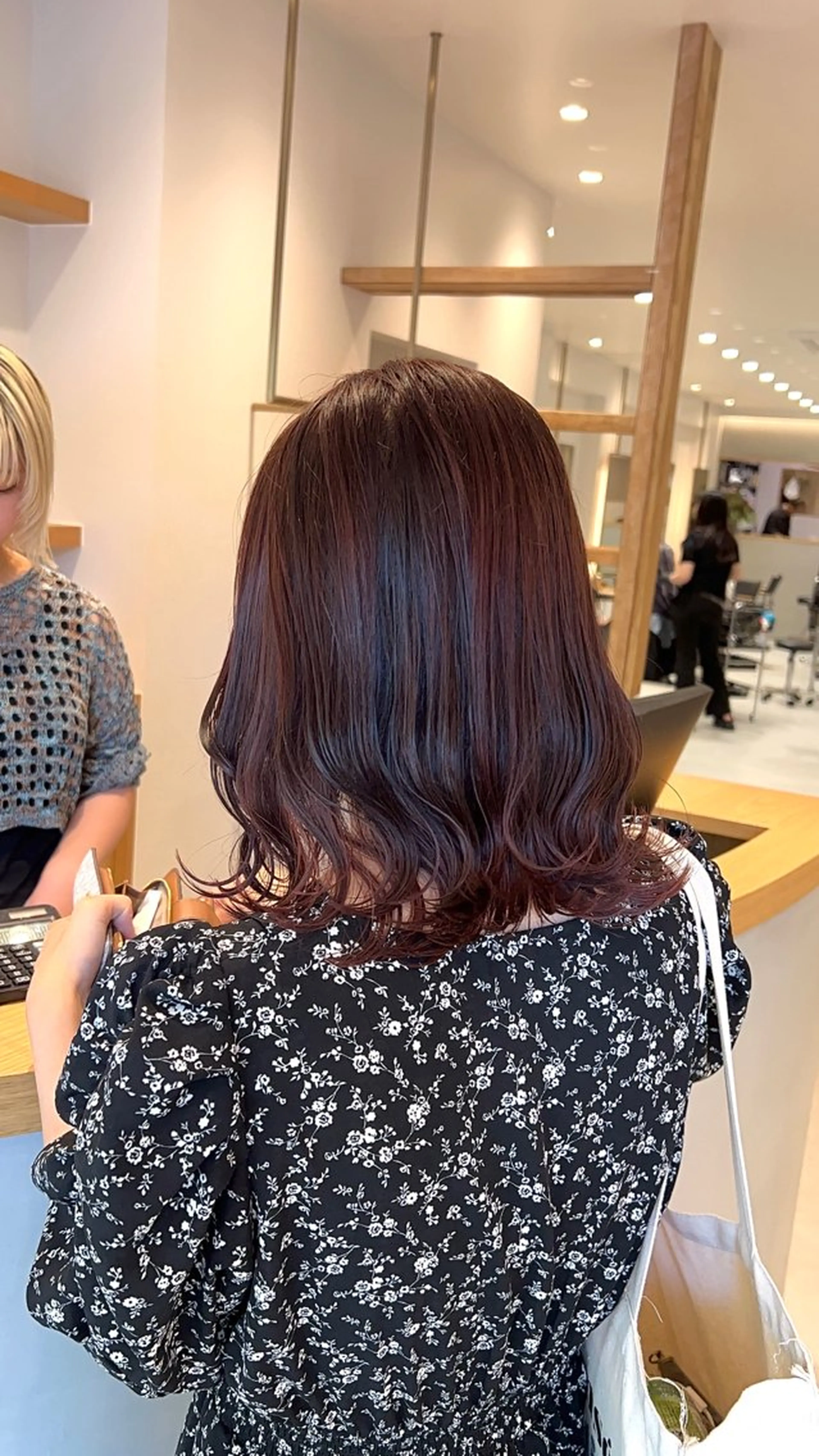 ミディアム カラー 山口 陸のヘアスタイル