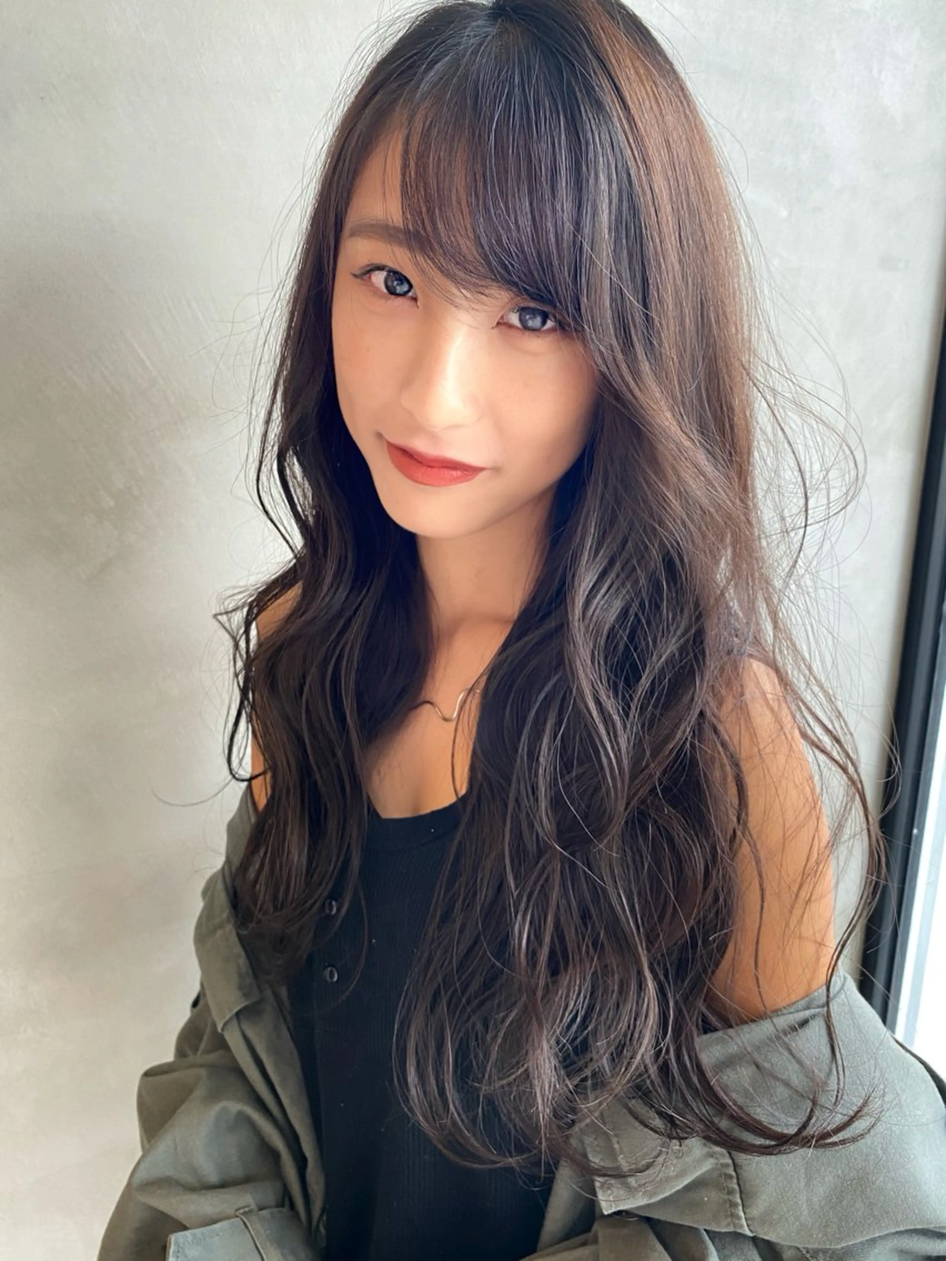 ロング カラー ハイライトカラー ハイライト カット ヘアカラー 夜23時まで予約🉑 reverieあきらのヘアスタイル