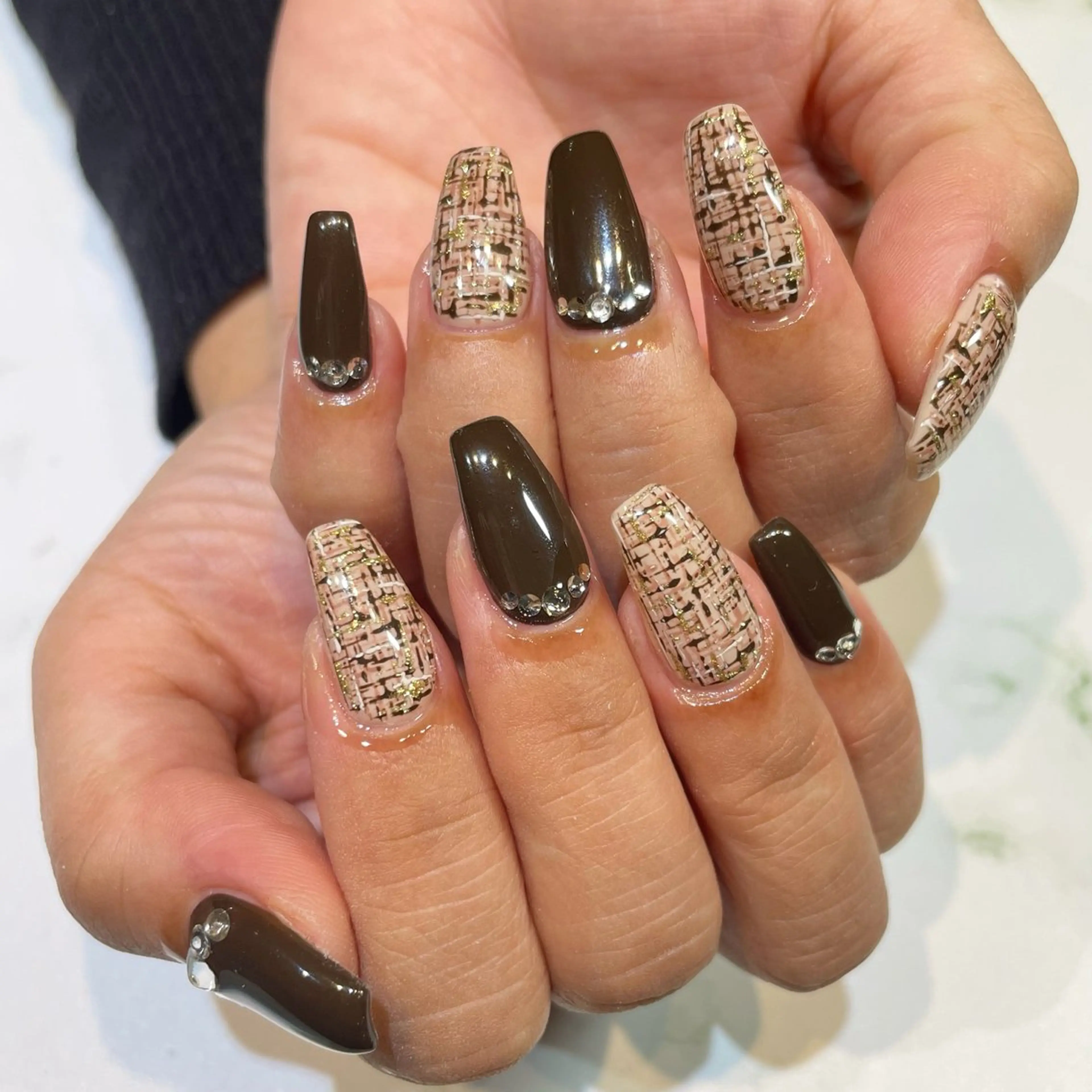 ネイル フラッシュネイル フットネイル ジェルネイル マグネットネイル 持ち込み ハンドネイル 糀屋 彩奈のネイルデザイン