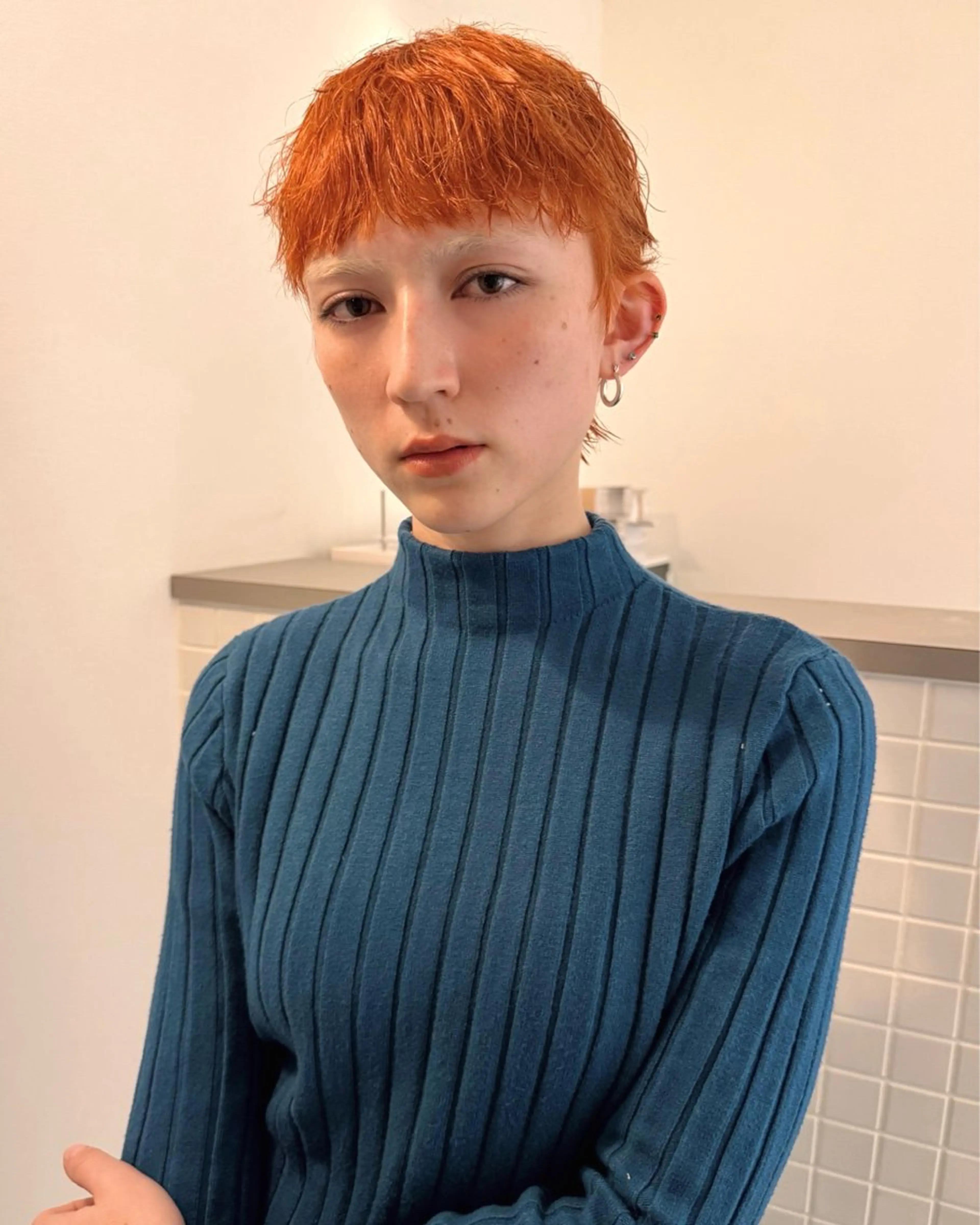 ショート カラー オレンジ カット ヘアカラー トリートメント Kaito🐶/ デザイン/レイヤーのヘアスタイル