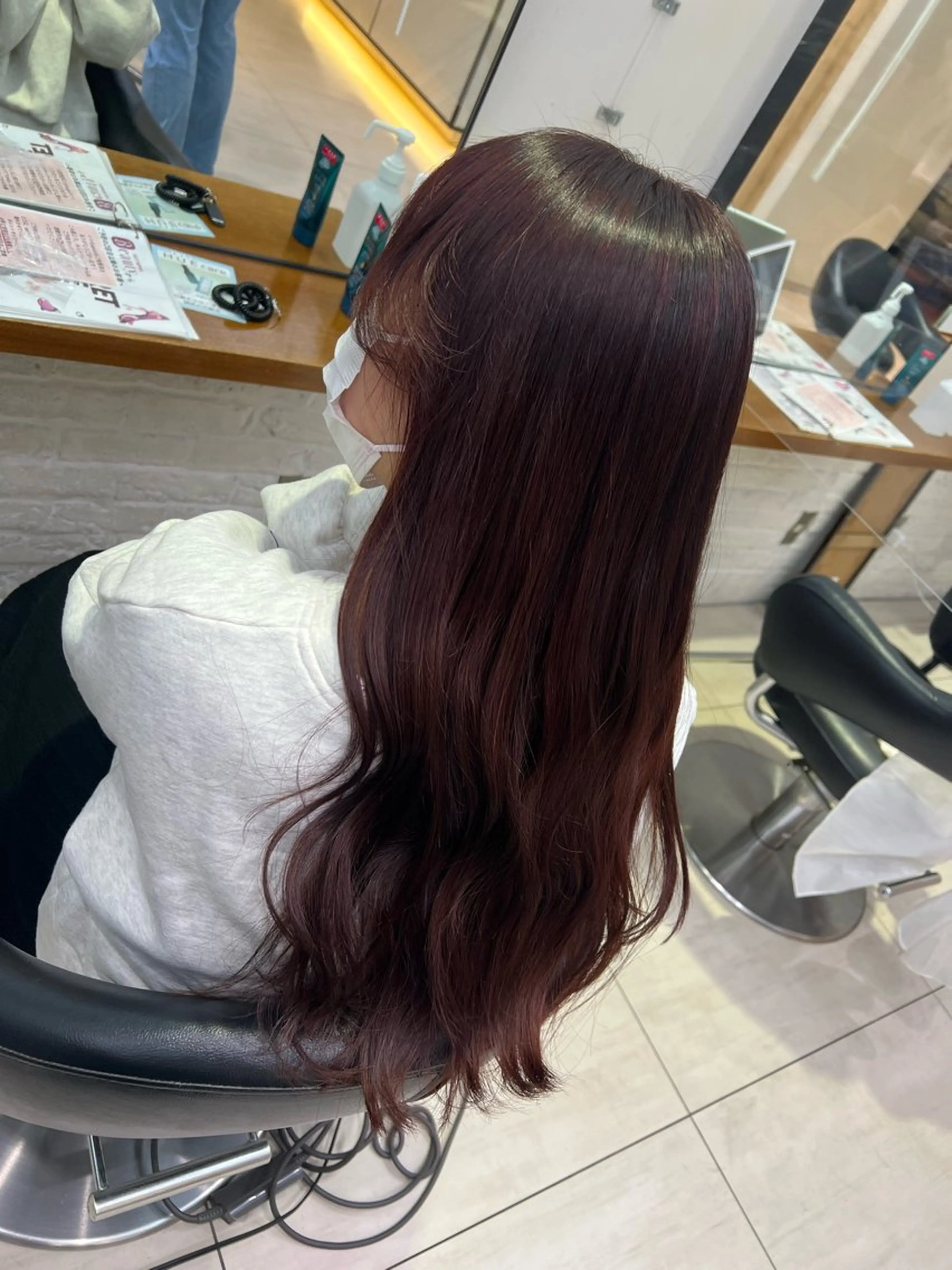 ロング カラー ロング トリートメント ヘアカラー トリートメント 顔周り/透明感/銀座 🩵rinoのヘアスタイル
