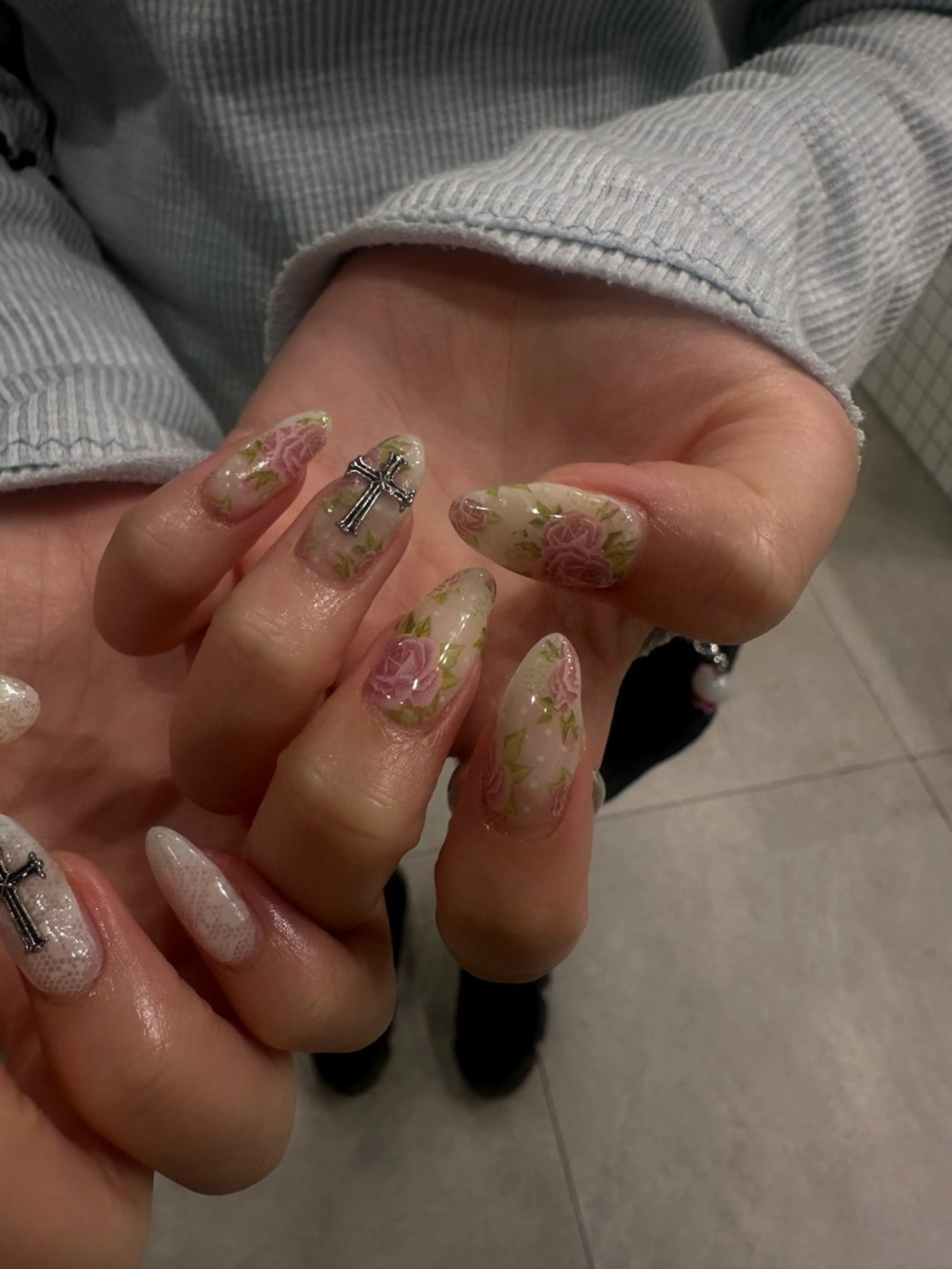 ネイル ハンドネイル eyelist : shiho.:*☆のヘアスタイル