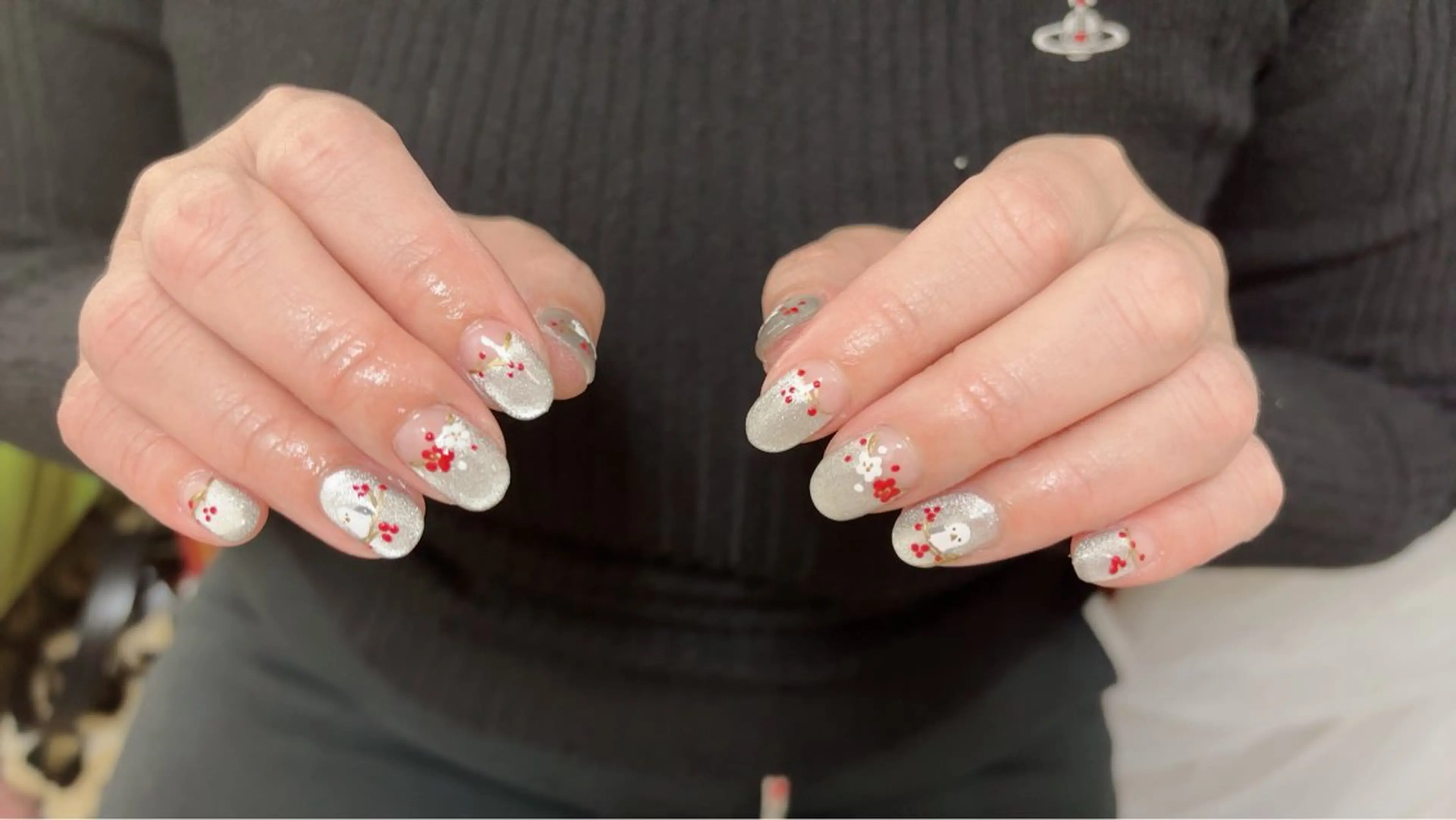 ネイル mano nella manoのネイルデザイン