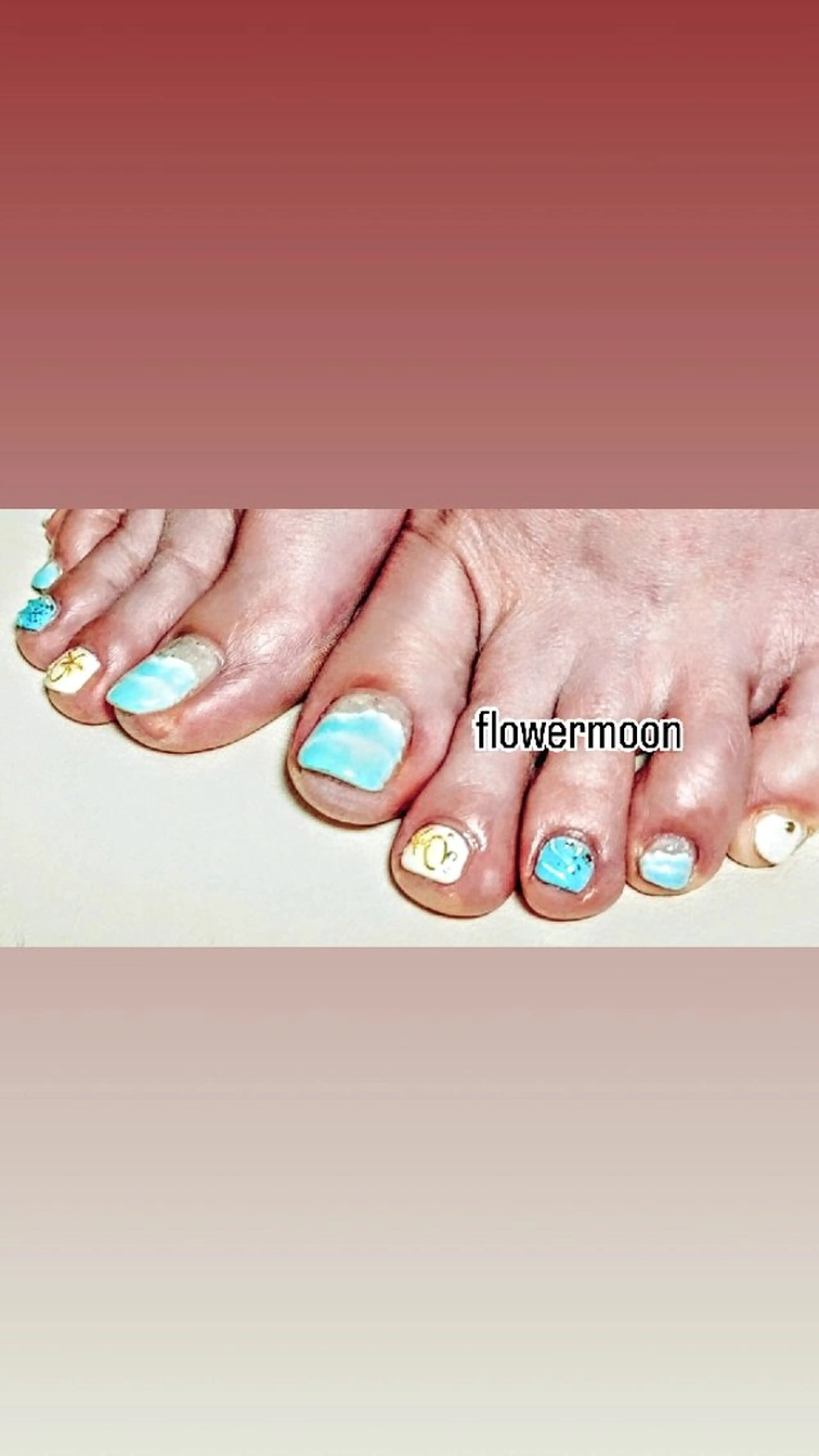 ネイル フラワー ムーンのネイルデザイン