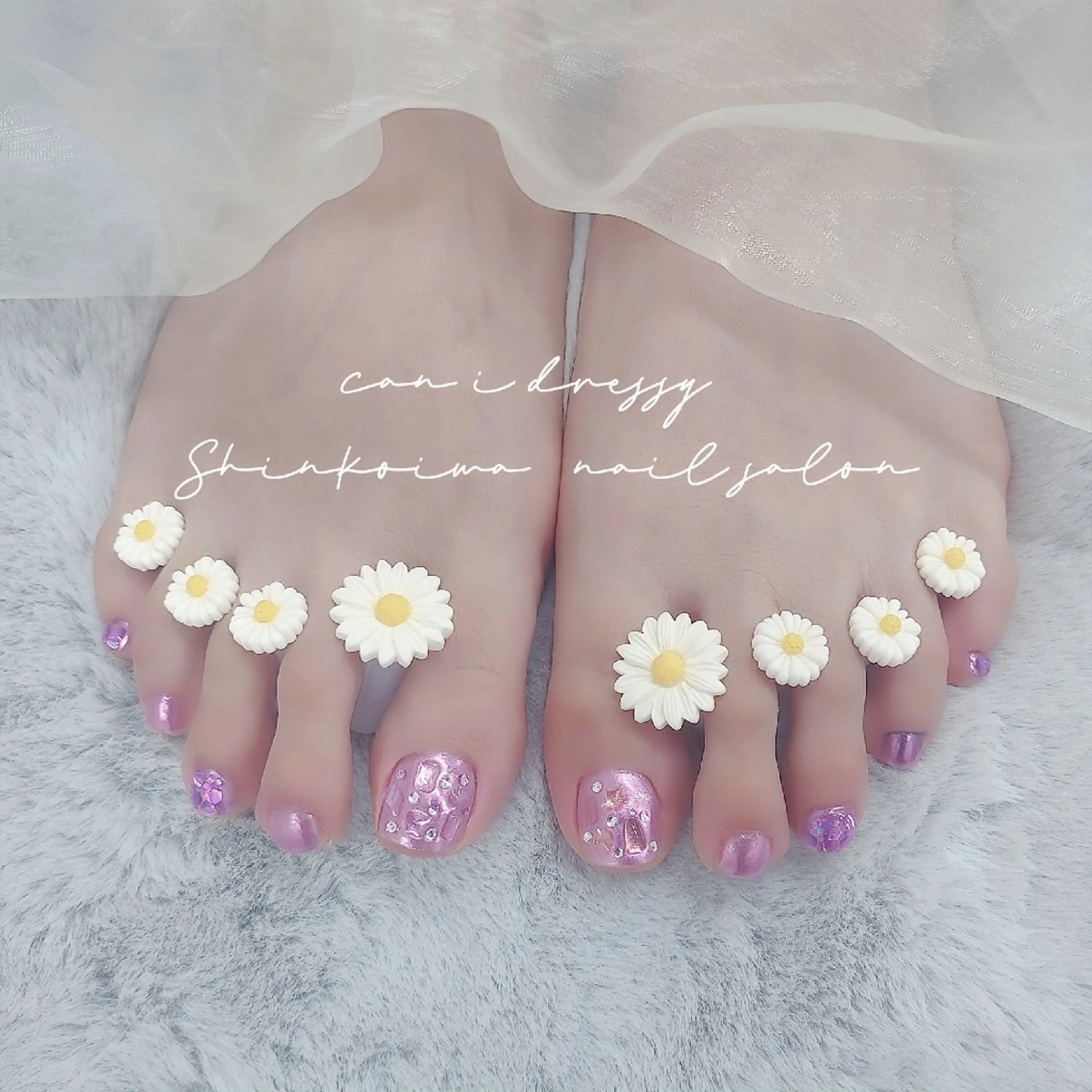 ネイル キラキラネイル ミラーネイル ストーンネイル フットネイル キャンアイドレッシー 新小岩のネイルデザイン