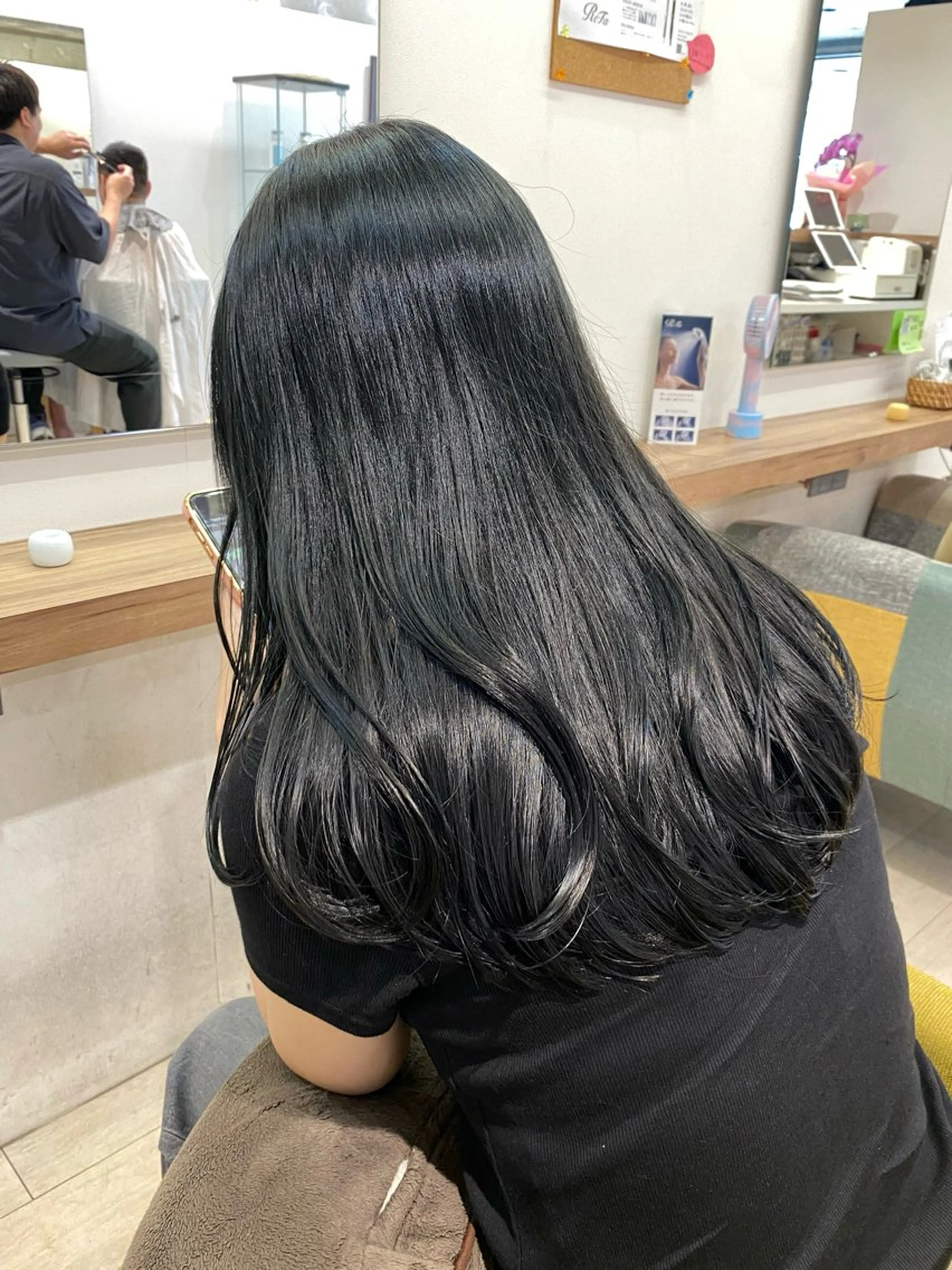 ロング カラー 黒髪 ブルーカラー ブルーブラック カット ヘアカラー Lily 日吉所属・ブリーチなし/暖色/ 透明感/なおやのヘアスタイル