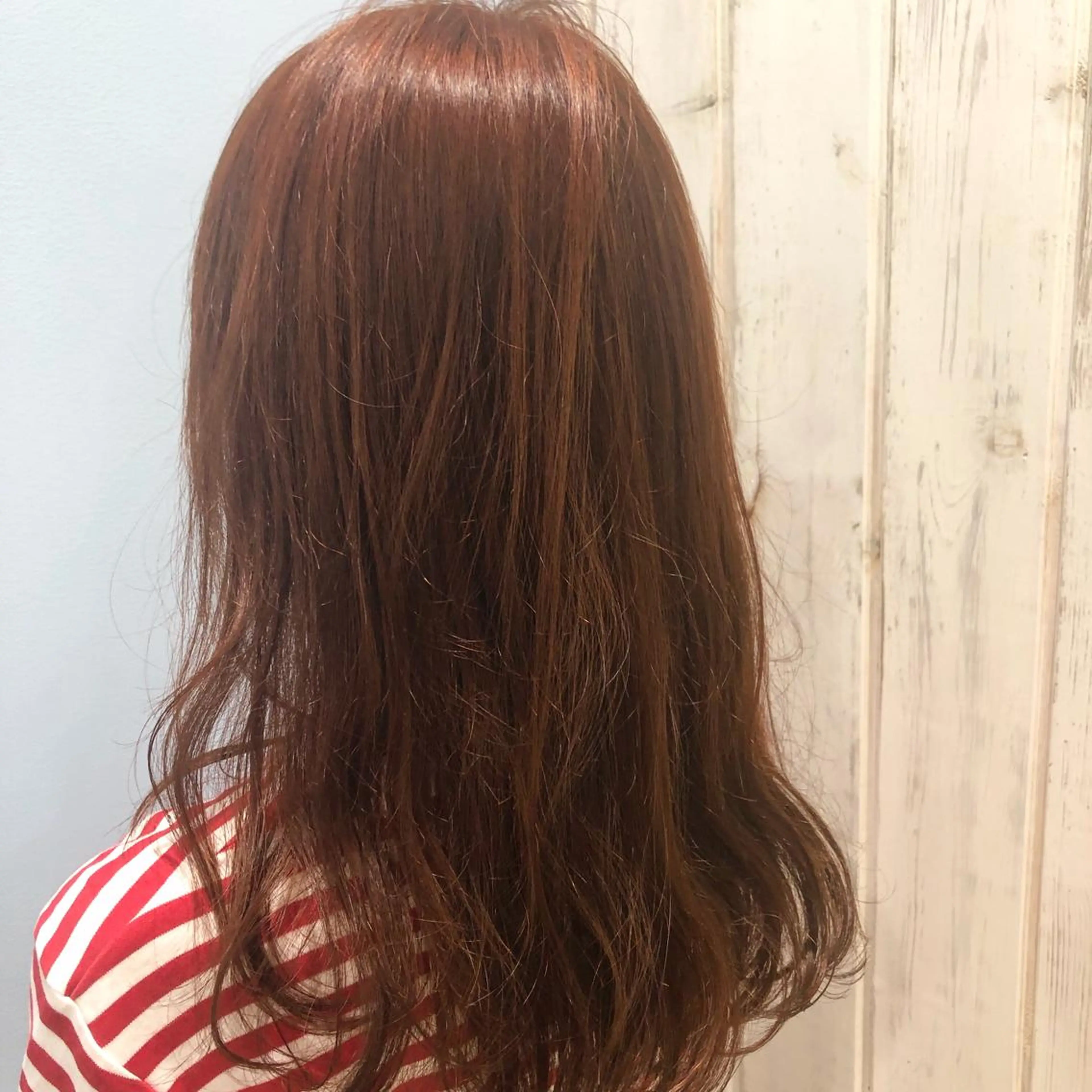 セミロング カラー ブリーチ ブリーチなしカラー オレンジ うる艶カラー 🫶🏼💭mikaのヘアスタイル
