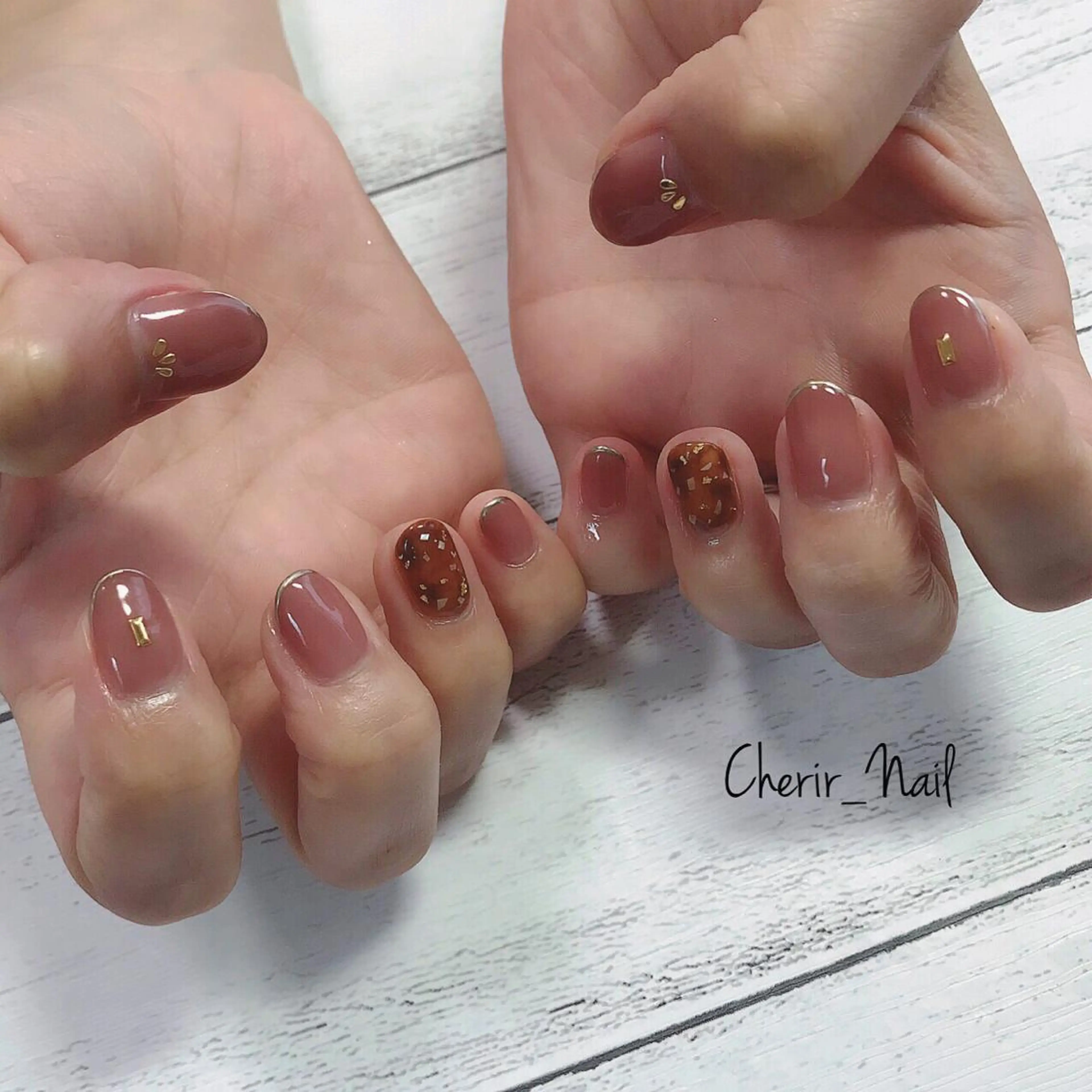 ネイル アートネイル べっ甲ネイル ブラウン 大理石ネイル(マーブル) ニュアンスネイル Cherirnail kaoriのネイルデザイン