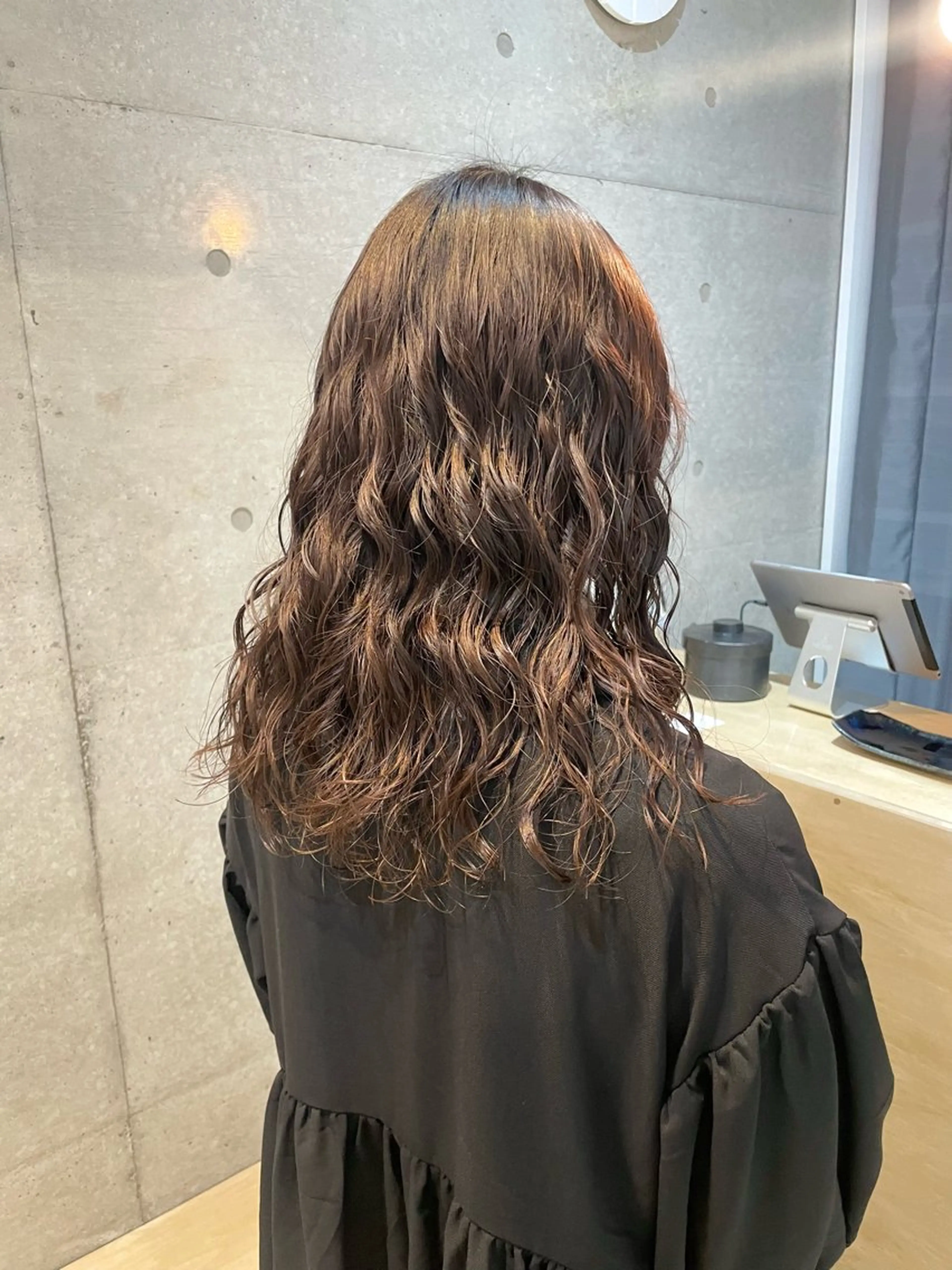 ミディアム パーマ ミディアムパーマ デジタルパーマ カット パーマ トリートメント 【表参道】Ruri デジタルパーマのヘアスタイル