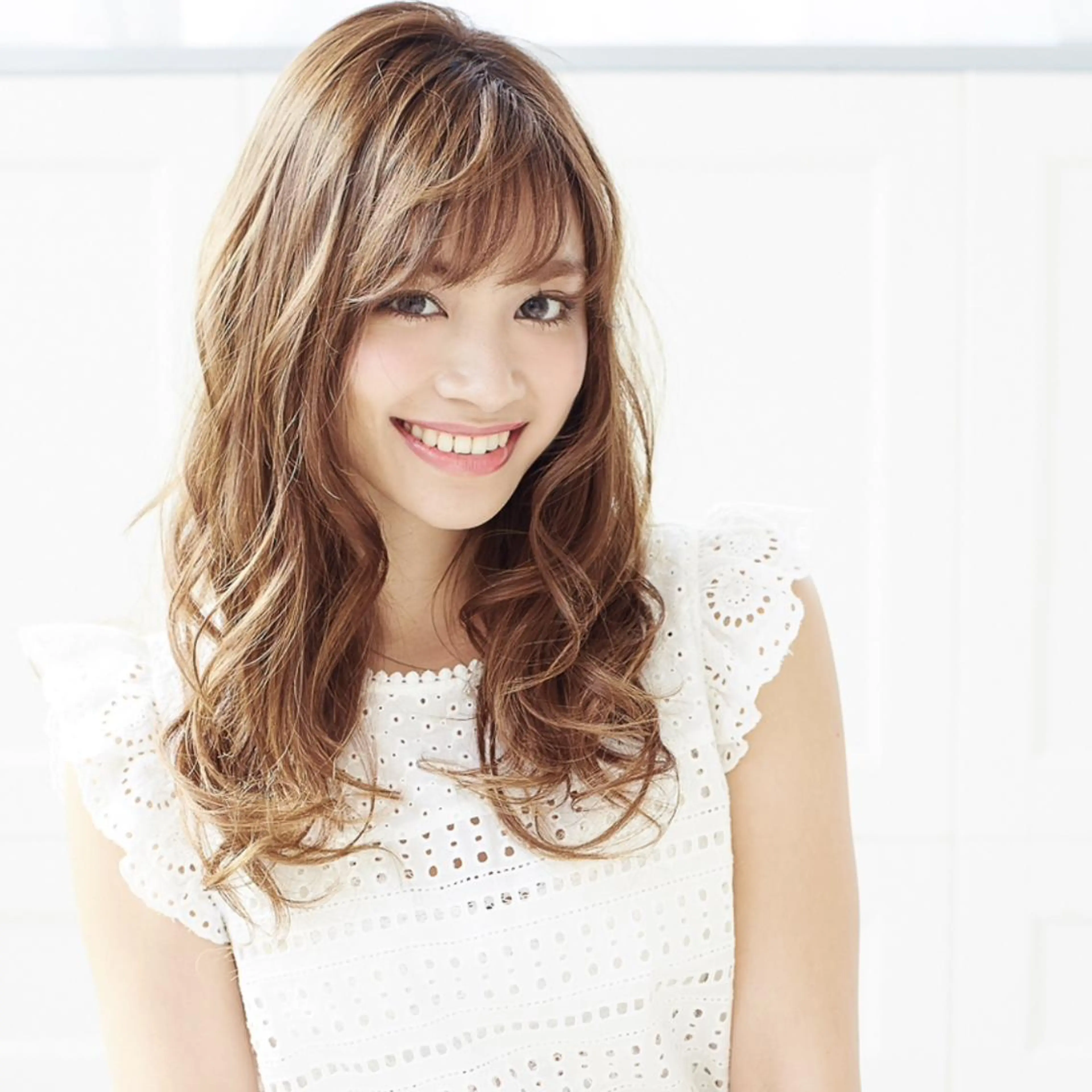 【女性人気NO.２】シングルカラー（白髪染め対応）＋艶トリートメントの写真