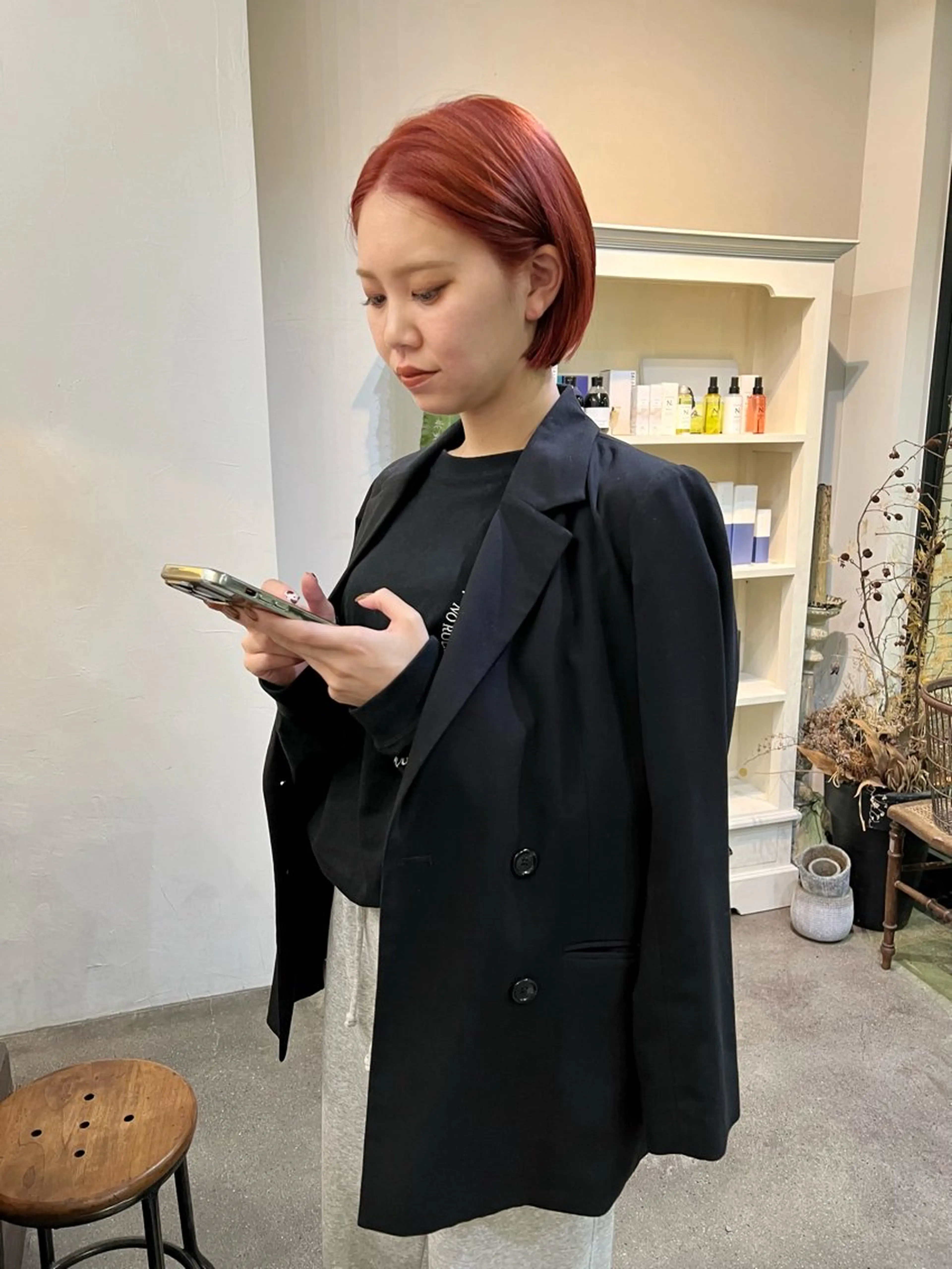 ショート カラー ブリーチ オレンジ ボブ カット ヘアカラー 千葉 郁也のヘアスタイル