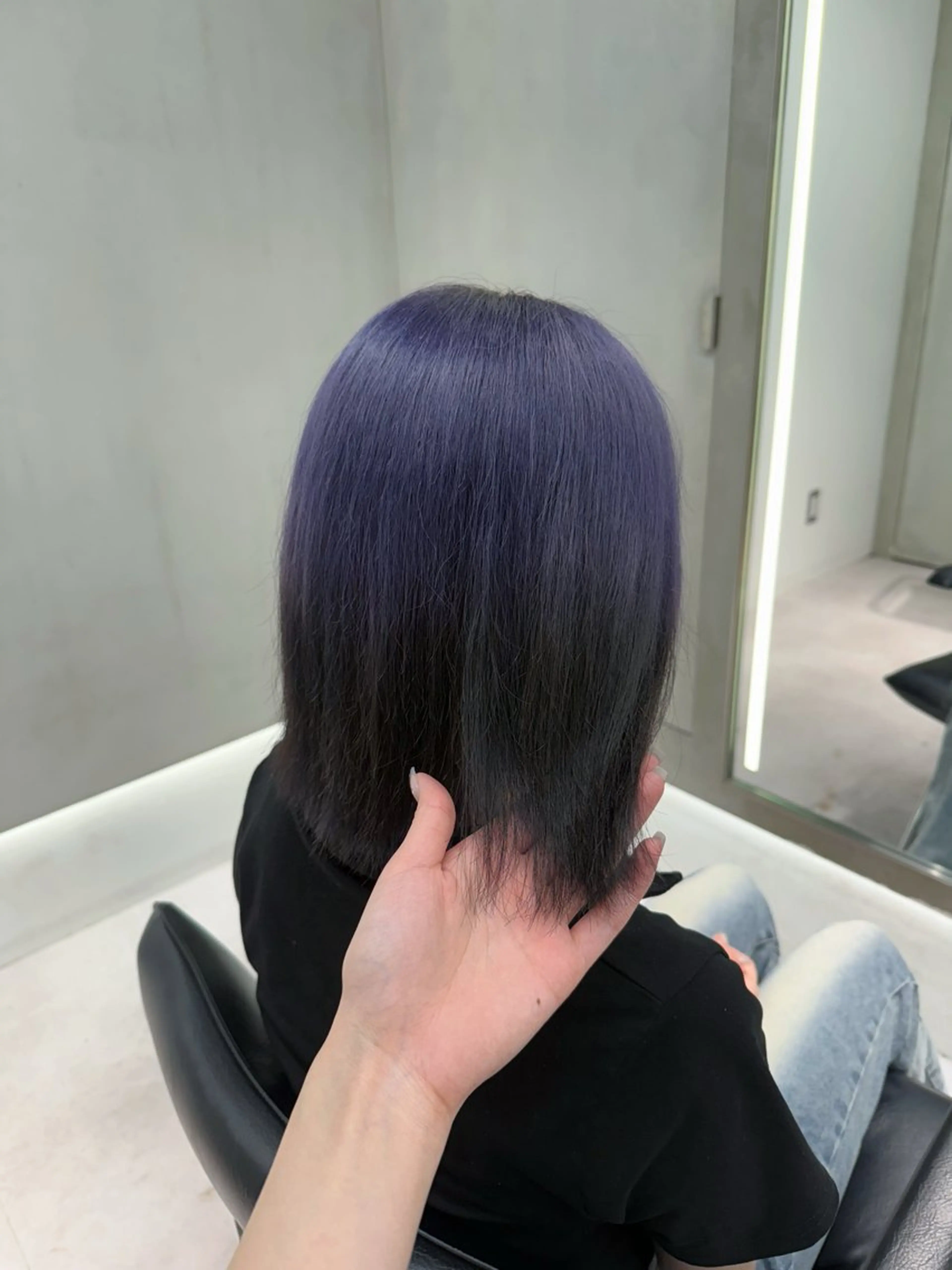 ミディアム カラー 黒髪 ブルーカラー ブルーバイオレット バイオレットカラー 🤍haruna 🤍SUIのヘアスタイル