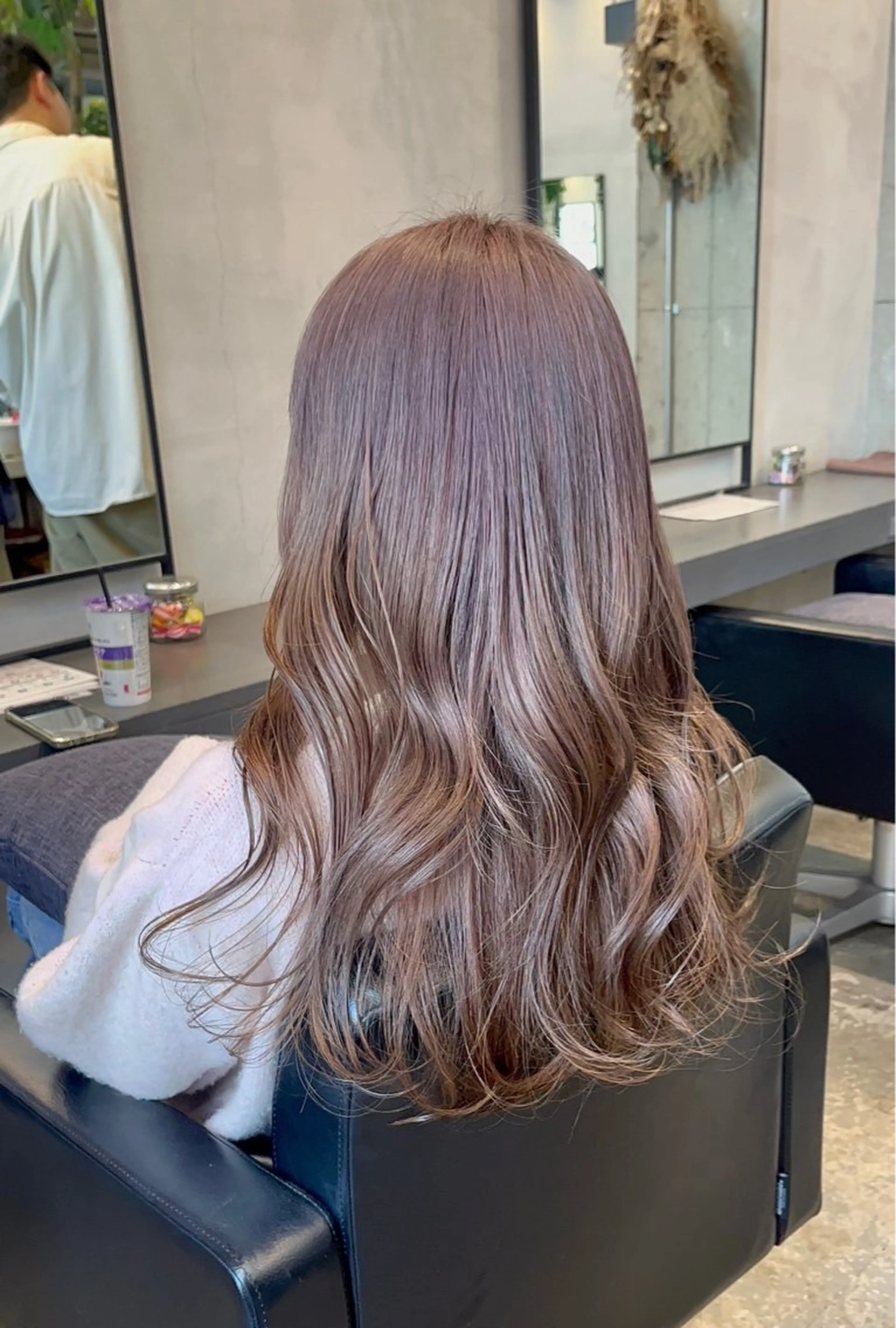 ロング カラー ベージュカラー ピンクカラー ピンクベージュ ヘアカラー レイヤーカット/ kotoneのヘアスタイル