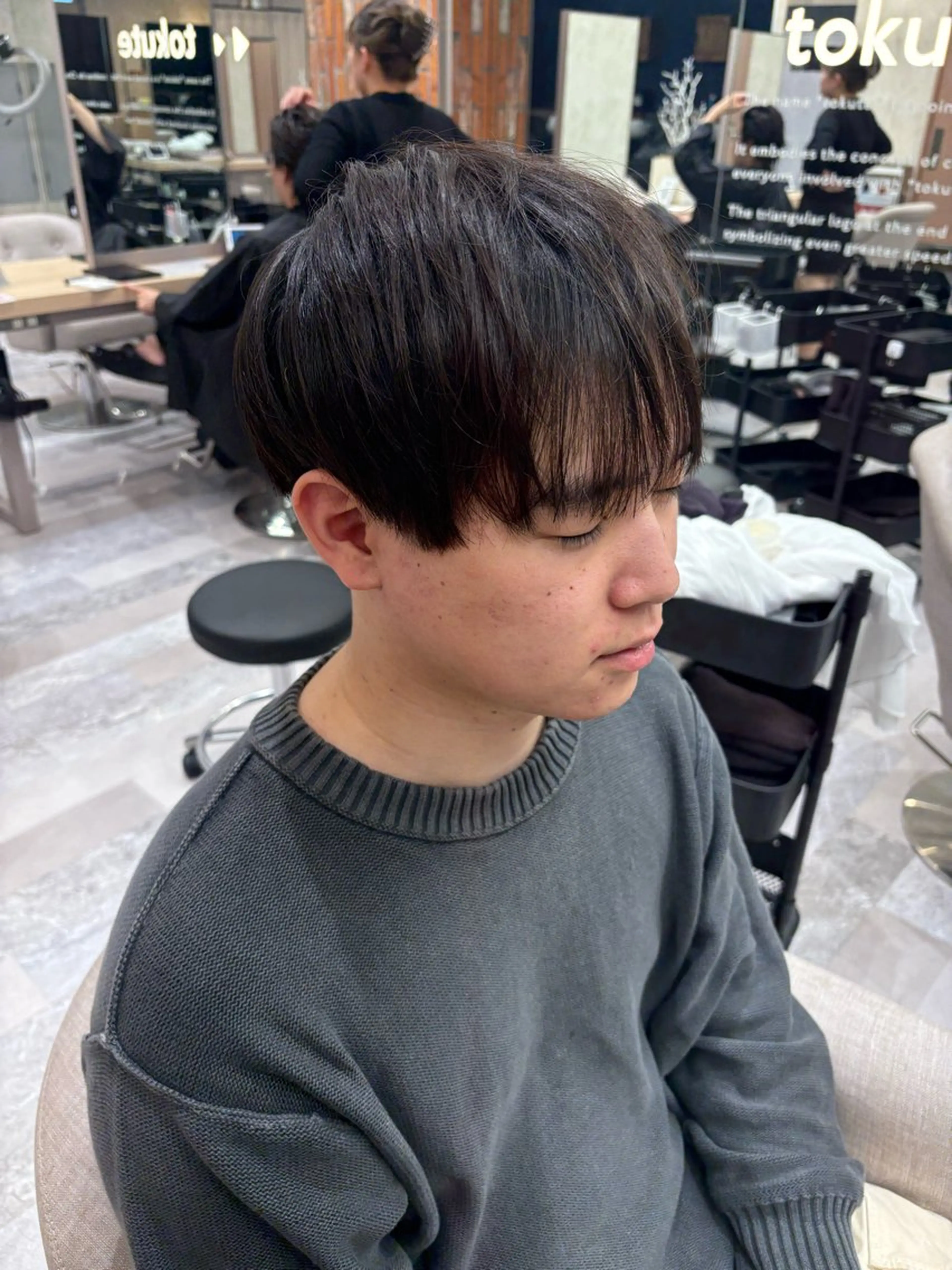 メンズ カット ヘアカラー tokute 片岡心🐥のヘアスタイル