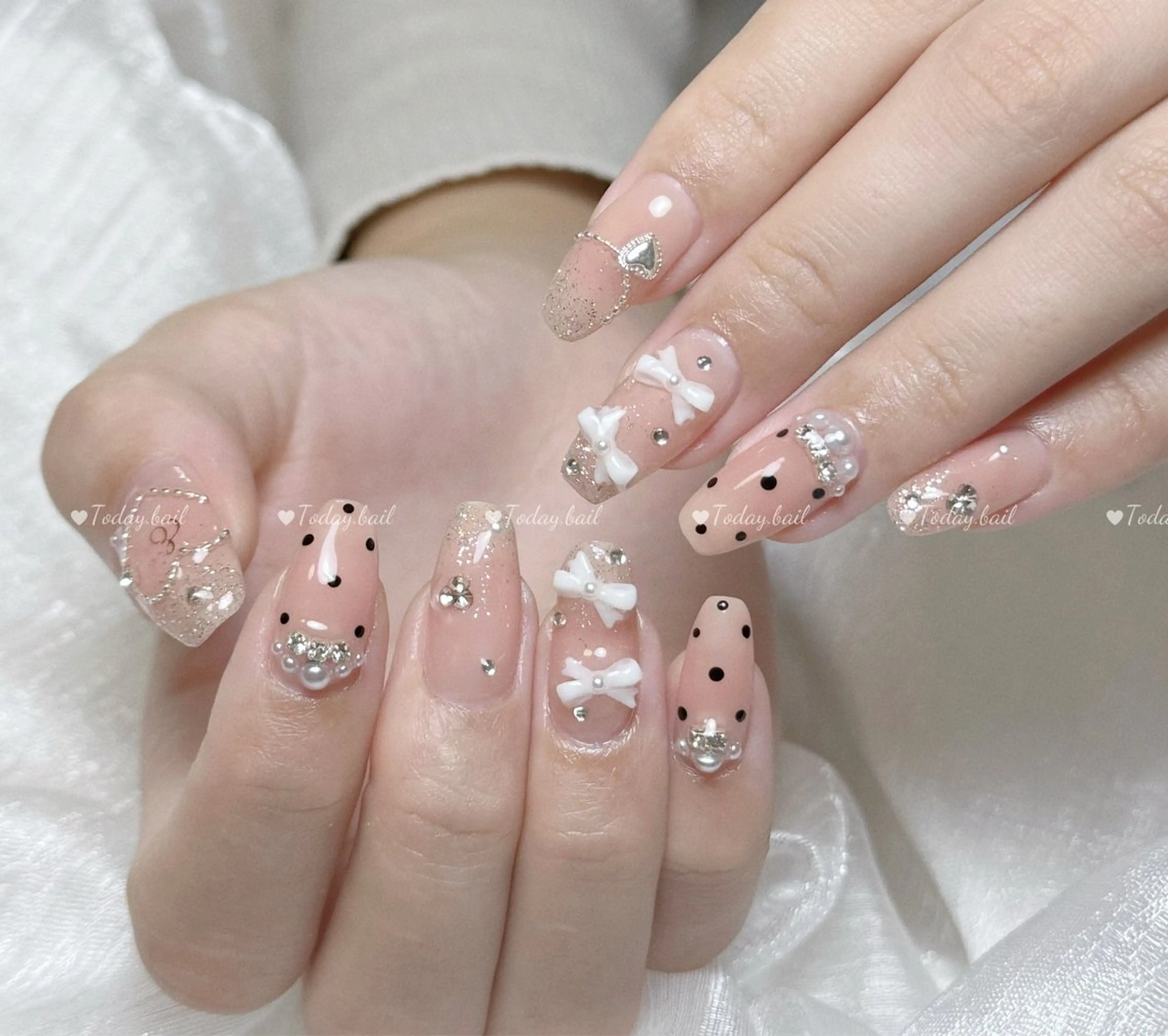 ネイル ハンドネイル 🎀Today nail💅のネイルデザイン