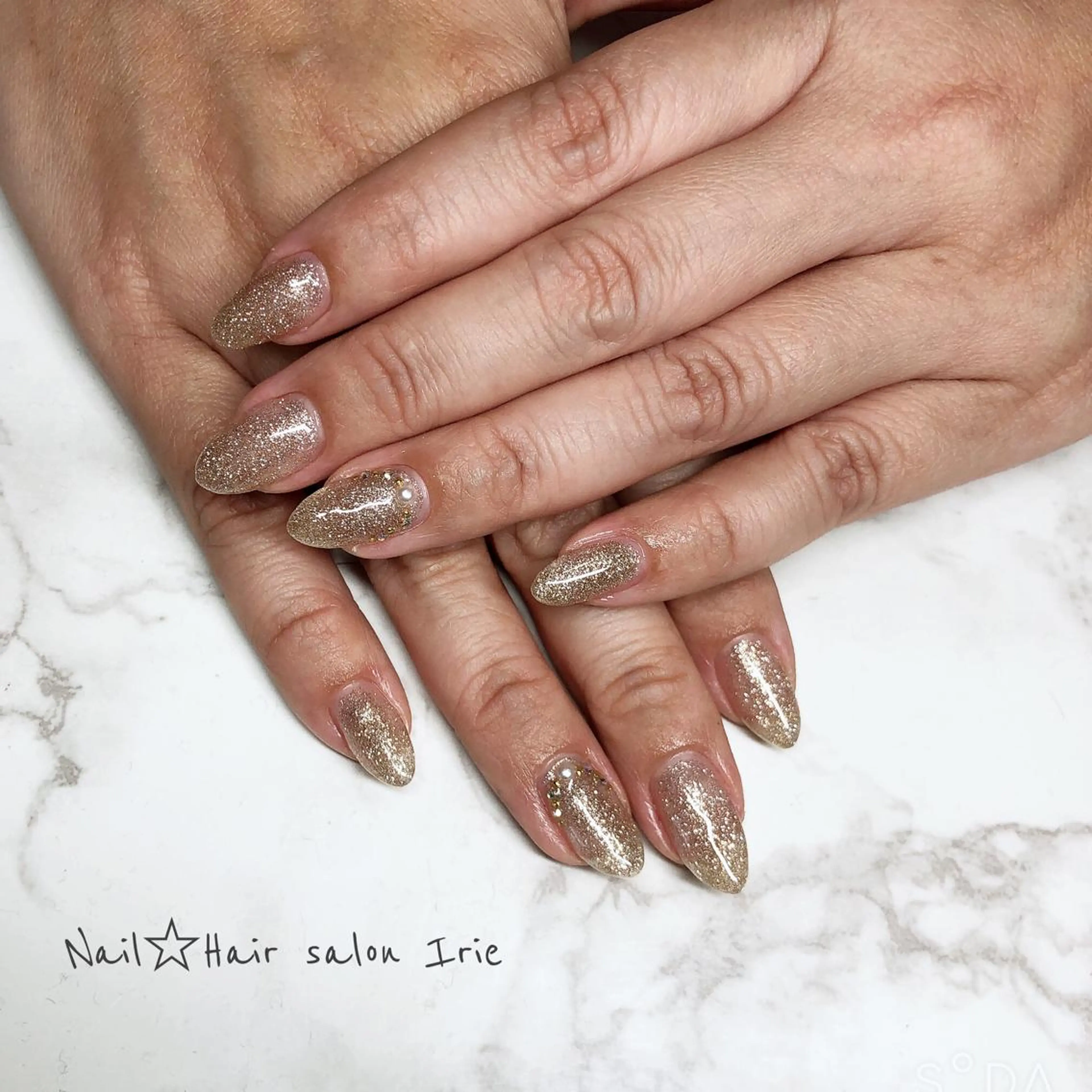 ネイル ハンドネイル ハンドケア Hair salon Irie所属・與儀 知佳のネイルデザイン