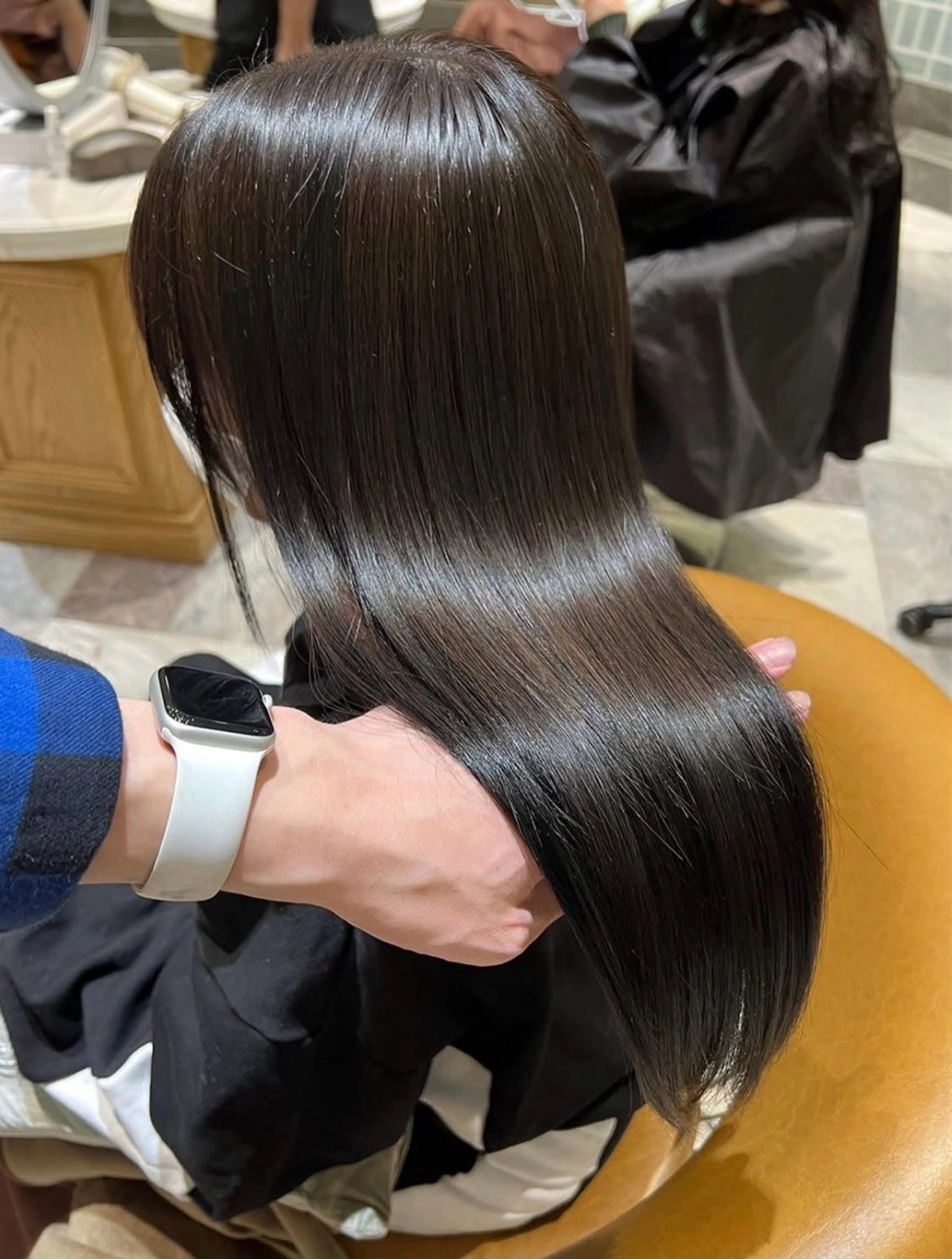 ロング カラー ヘアカラー トリートメント 堀 愛翔のヘアスタイル