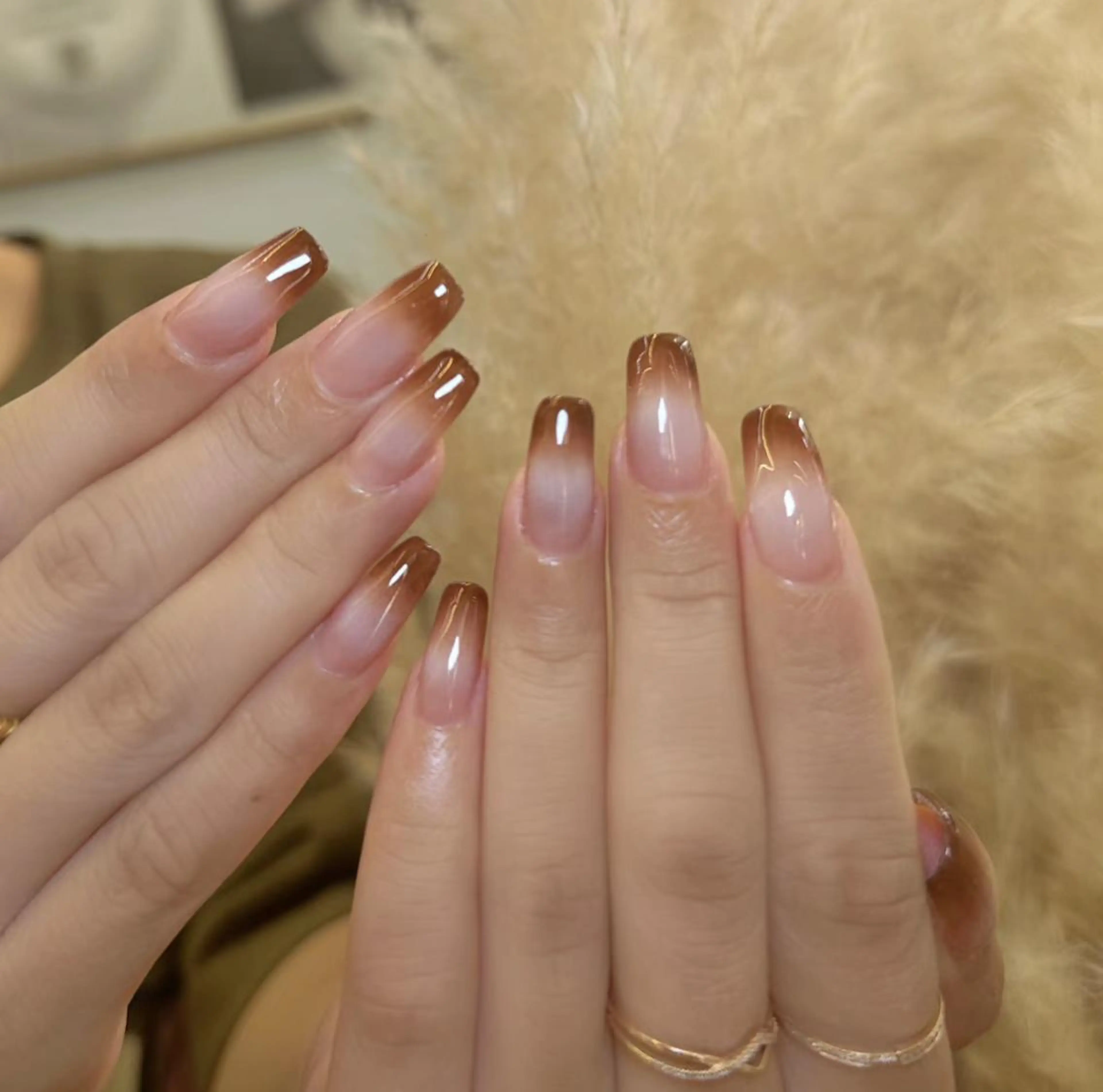 ネイル アートネイル 長さ出し ネイルチップ Queens ciciのネイルデザイン