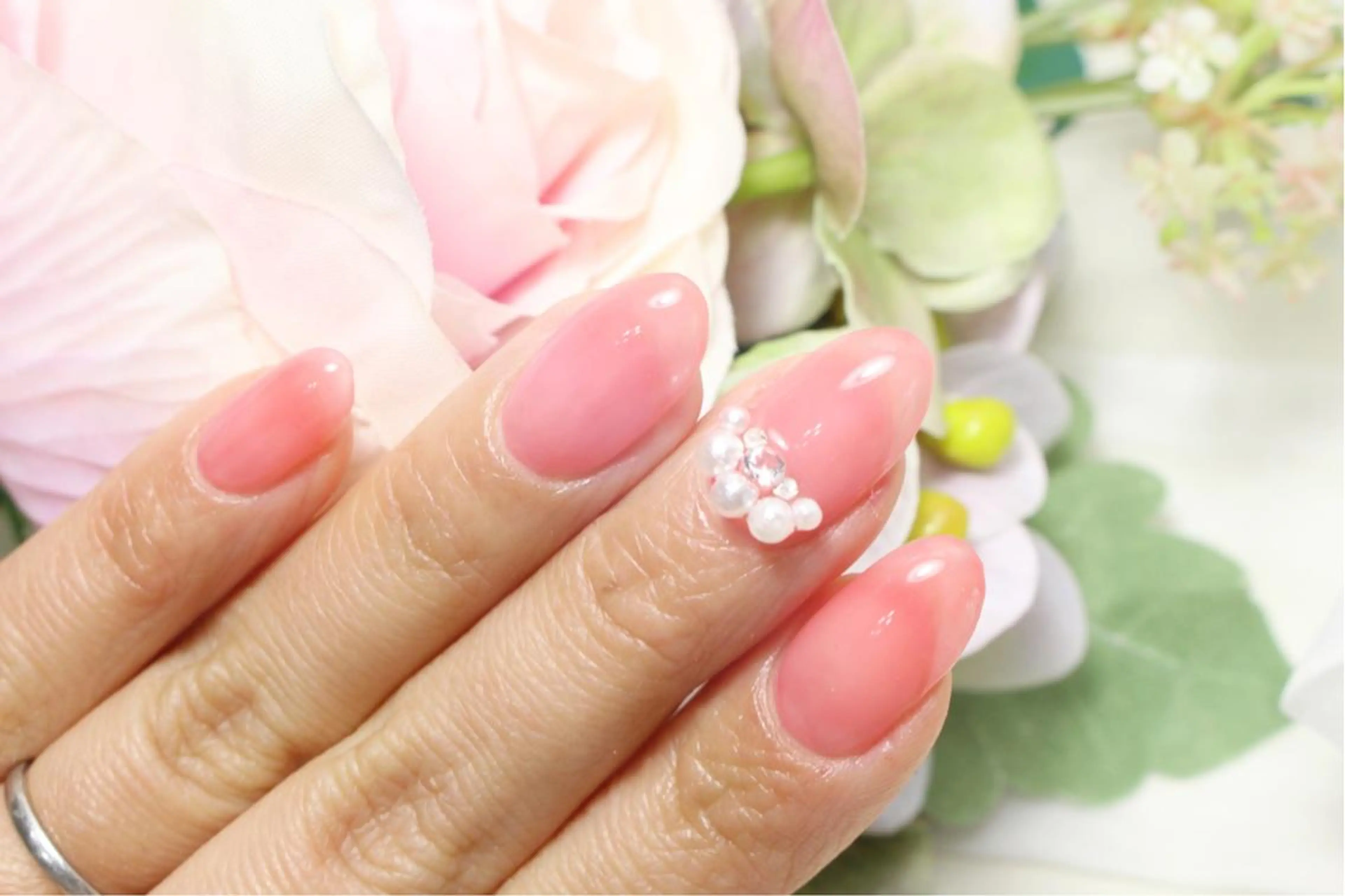 ネイル 塚田 由香里のネイルデザイン