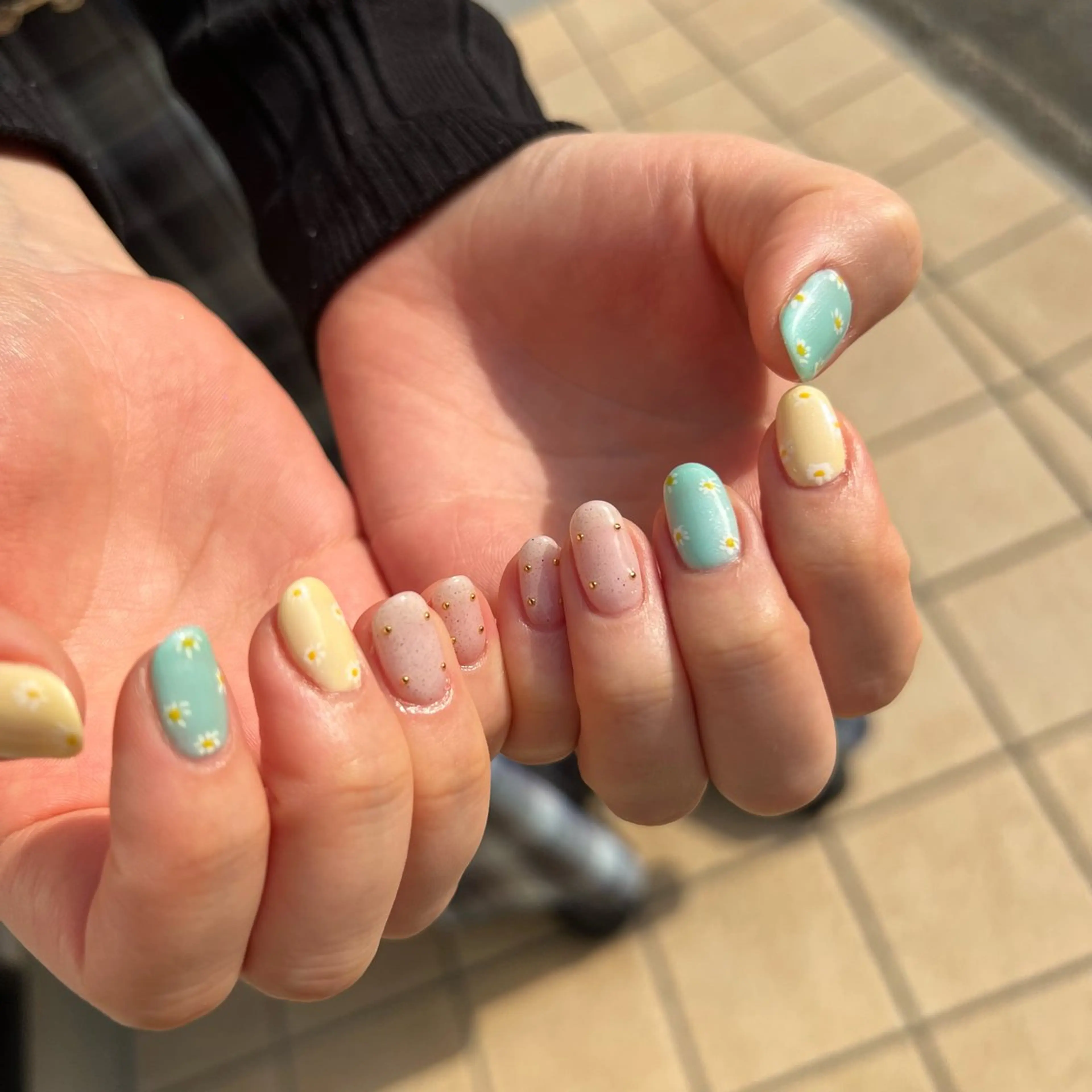 ネイル AlohaLuana 🌺jrネイリストのネイルデザイン