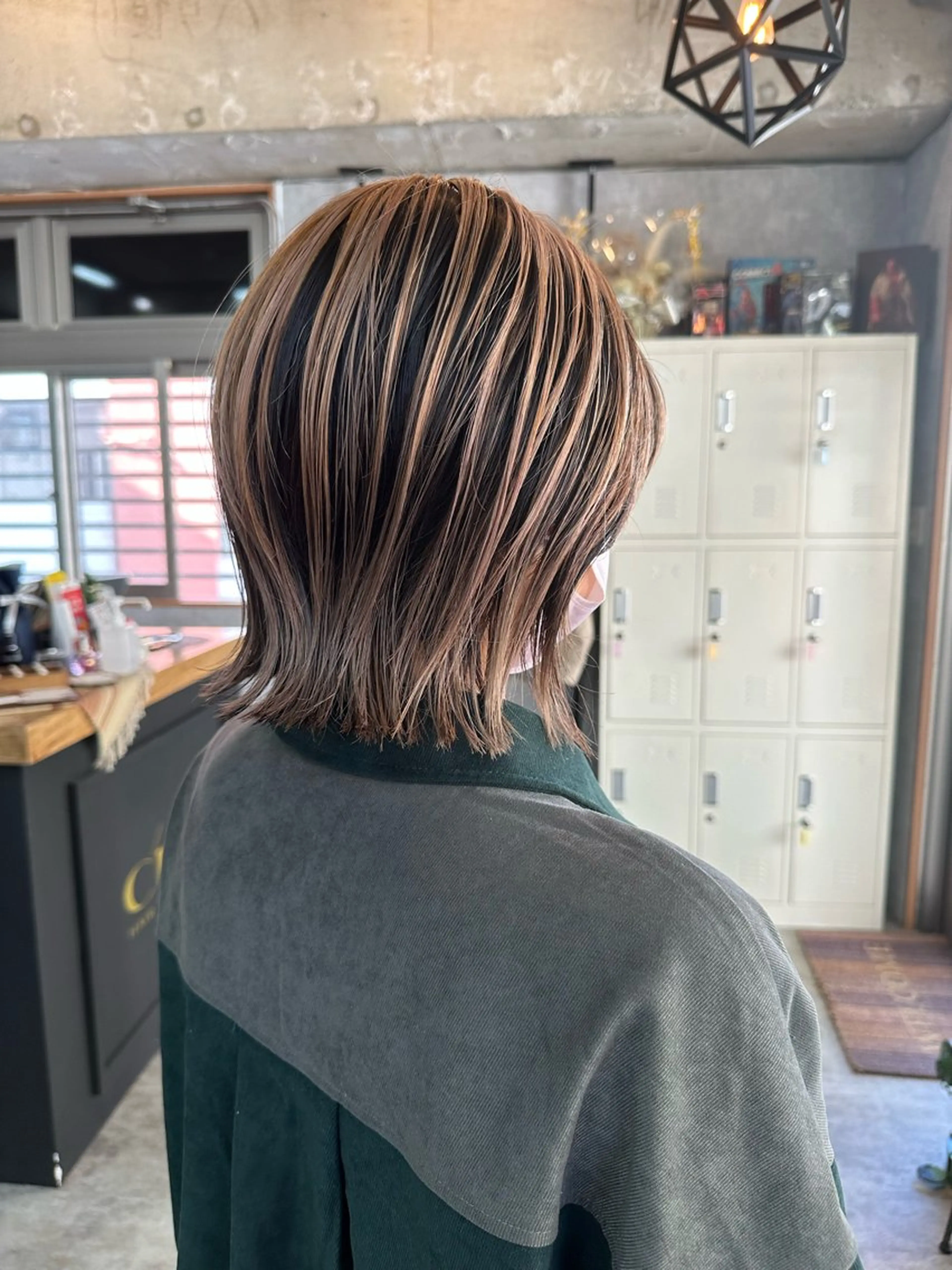 ショート 切りっぱなしボブ ショートボブ ハンサムショート 丸みショート ボブ カット ヘアカラー トリートメント モテ髪/ボブ/ショー ト/アダチフウトのヘアスタイル