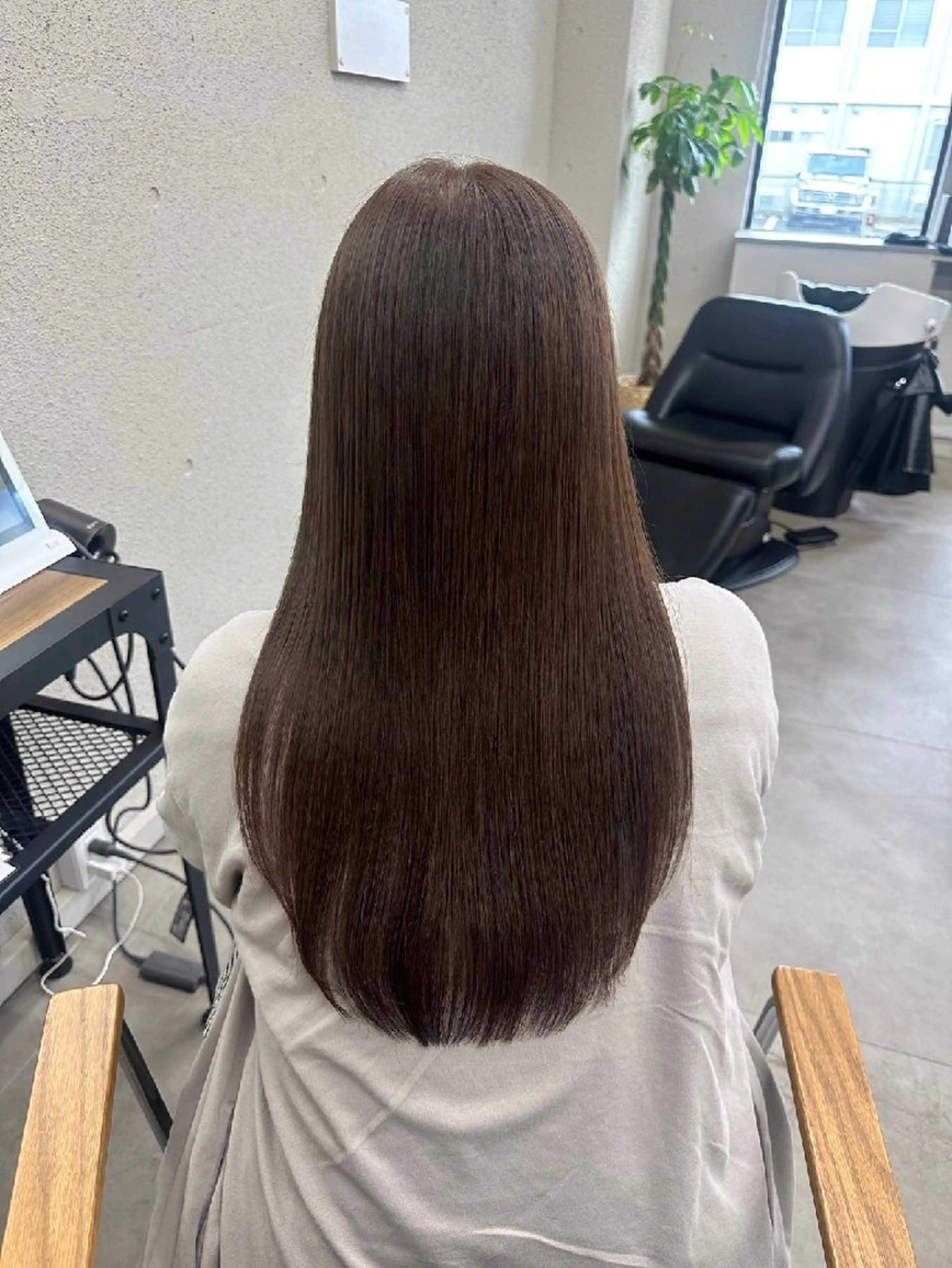 ロング 縮毛矯正 IPPO アカデミーのヘアスタイル